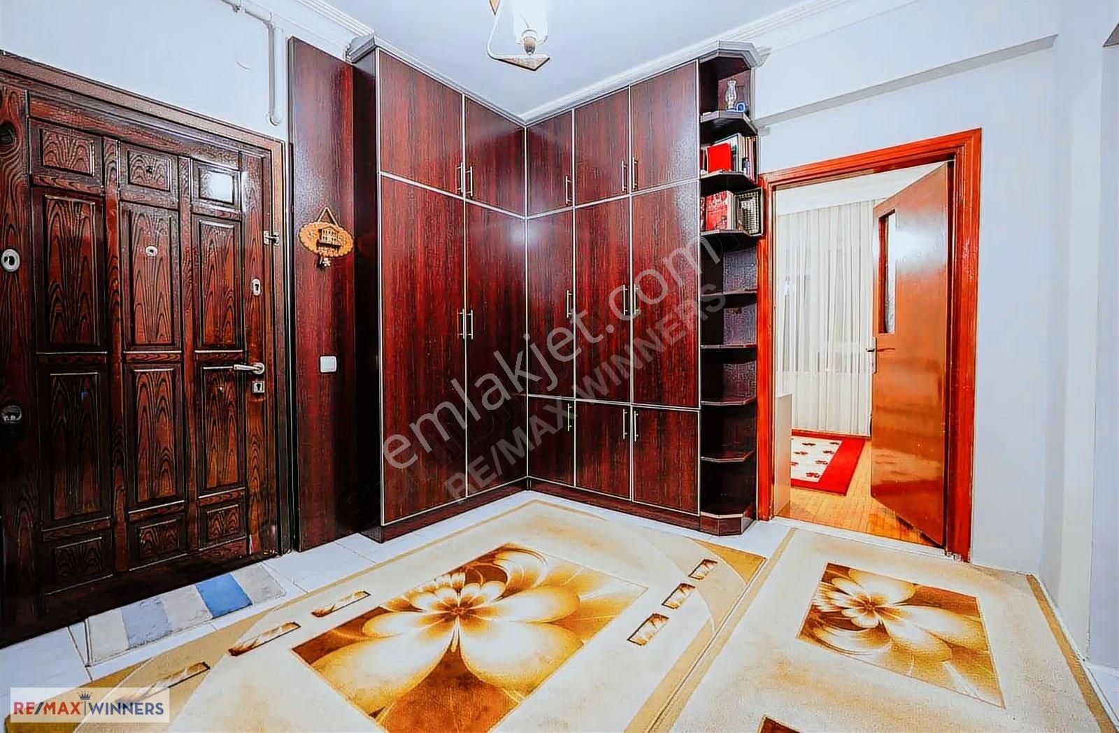 Meydankavağında 140m2 Arsa Paylı 160m2 Satılık 3+1 Satılık - Görsel 3