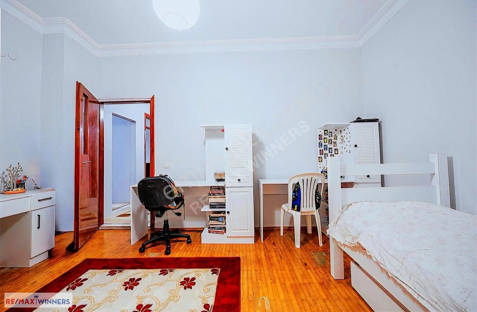 Meydankavağında 140m2 Arsa Paylı 160m2 Satılık 3+1 Satılık - Görsel 24