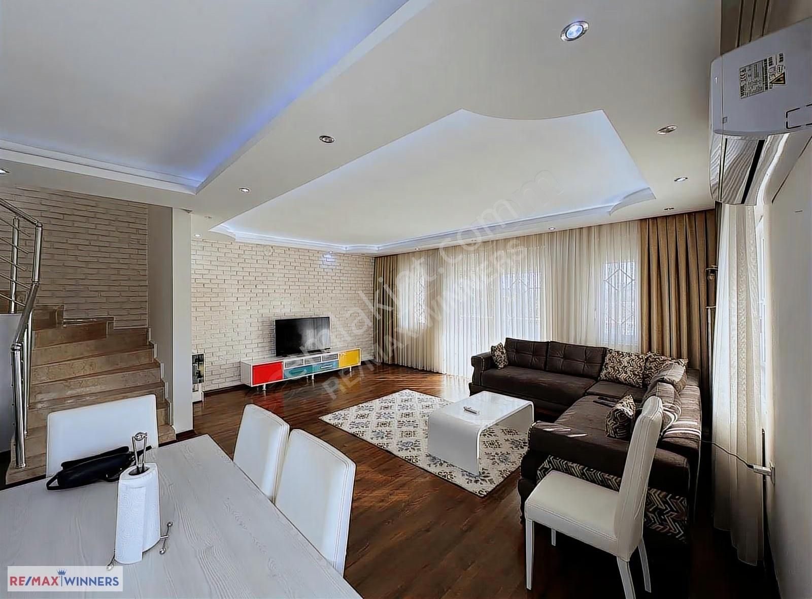 Bahçeli Eşyalı Villa