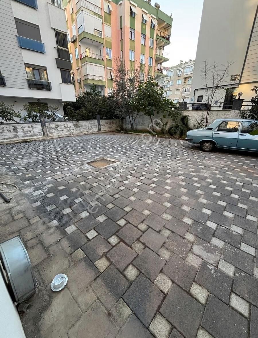 Güvenlik Mahallesinde Arakat Asansörlü Kiralık 2+1 Daire - Görsel 2