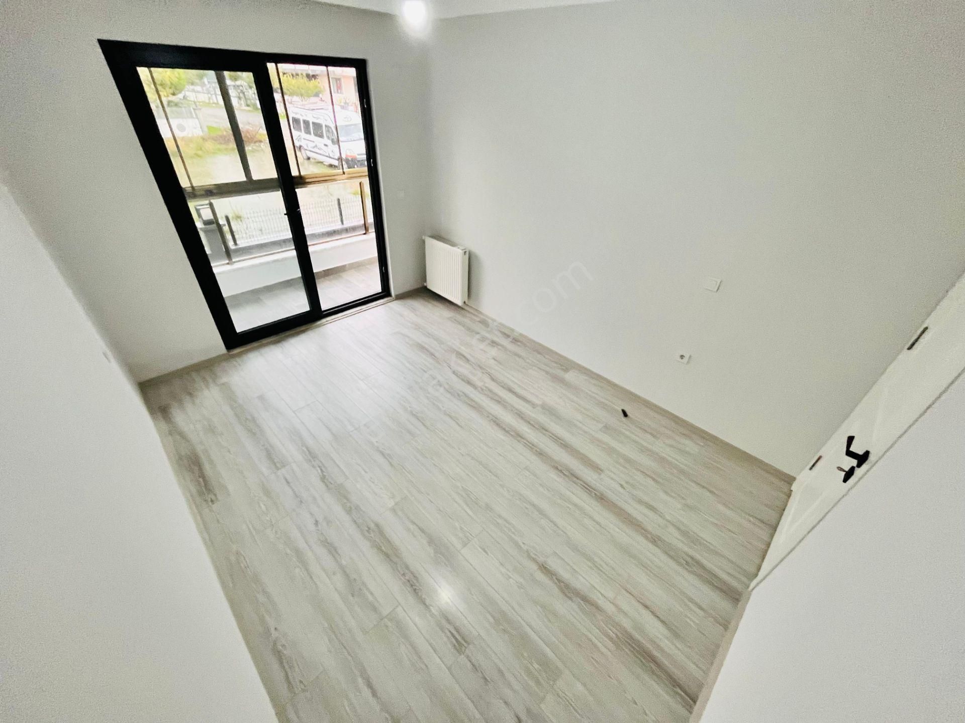 Parstan Altınkumda Kapalı Otoparklı Ön Cephe Doğalgazlı Lüks 2+1 - Görsel 22