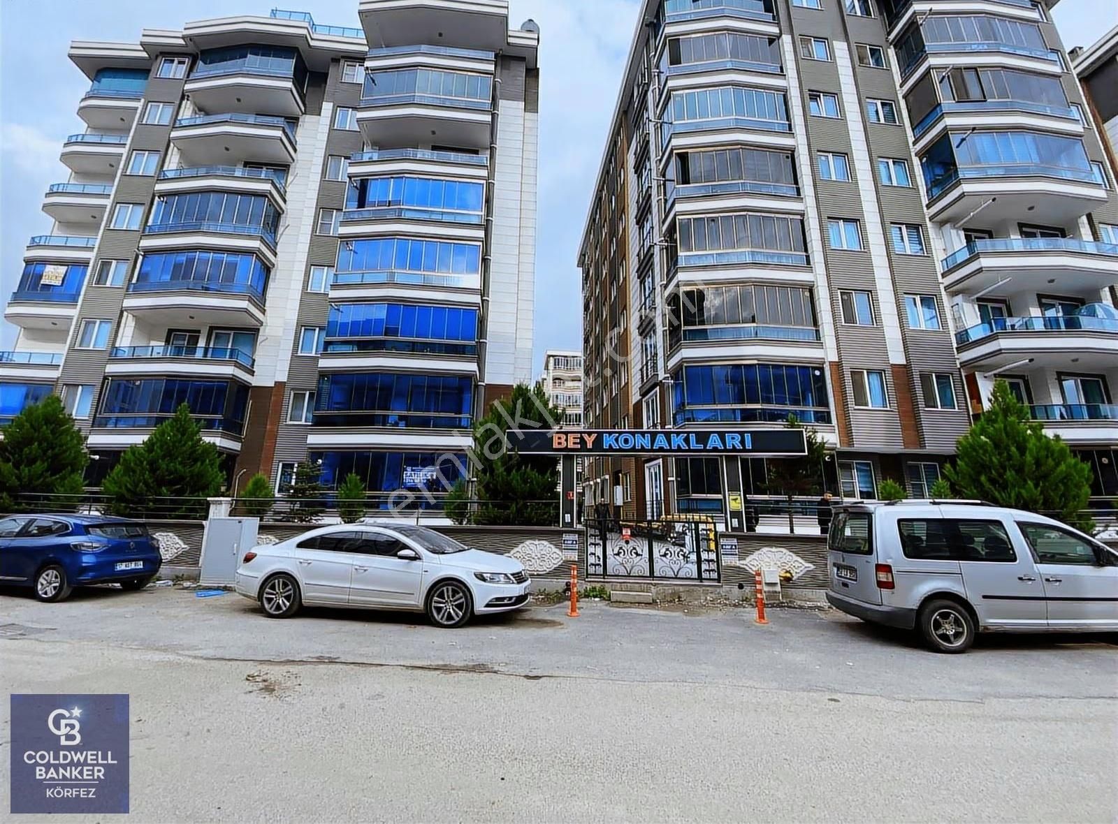 Edremit Kadıköy Beykonaklarında Satılık 3+1 Daire