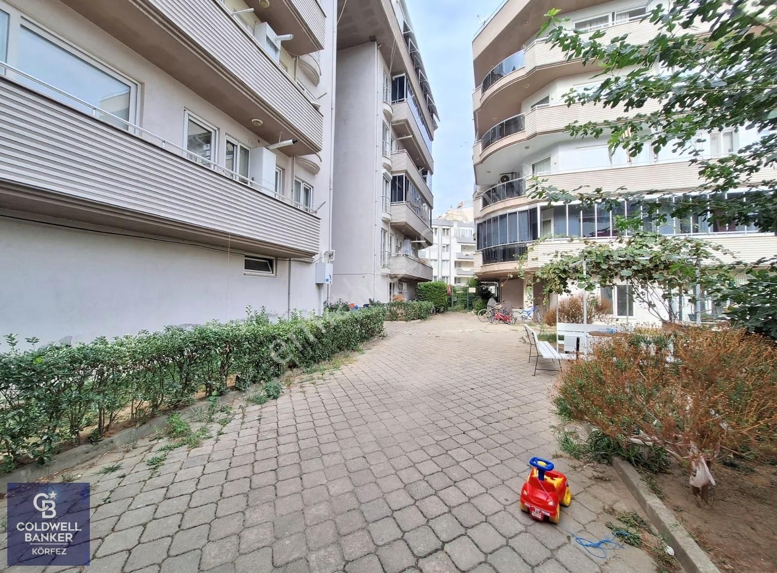 Akçay İkizçay | Havuzlu Sitede 4+1 Teraslı Dubleks - Görsel 2