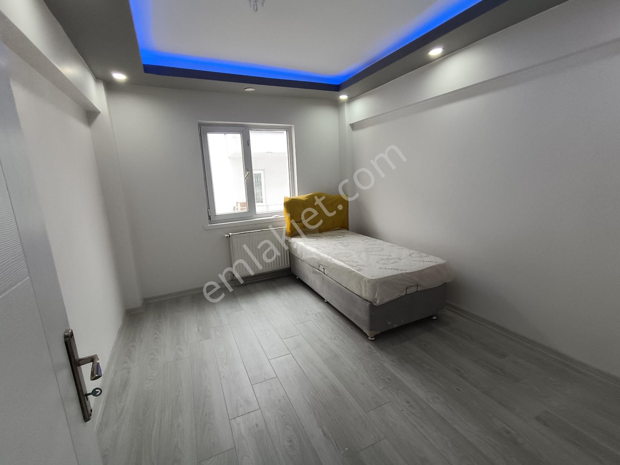 Sincan Mareşalda 3+1 Full Yapılı Ara Kat Ön Cephe Caddeye Trene Yakın Daire - Görsel 17