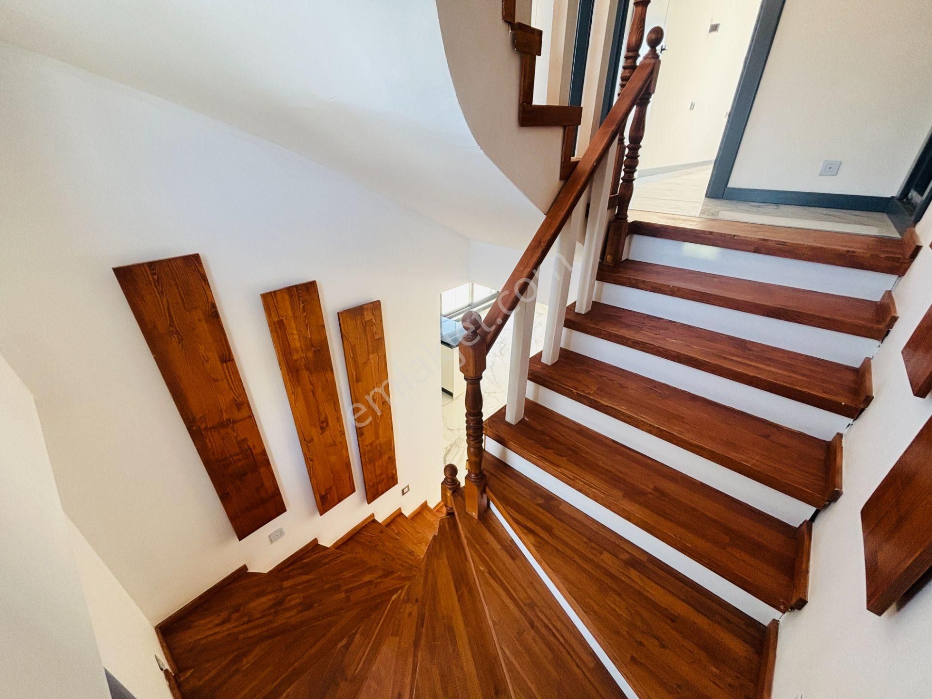 İzmir Seferihisar Düzce Mahallesi’nde Havuzlu Tek Müstakil Dubleks Villa - Görsel 21