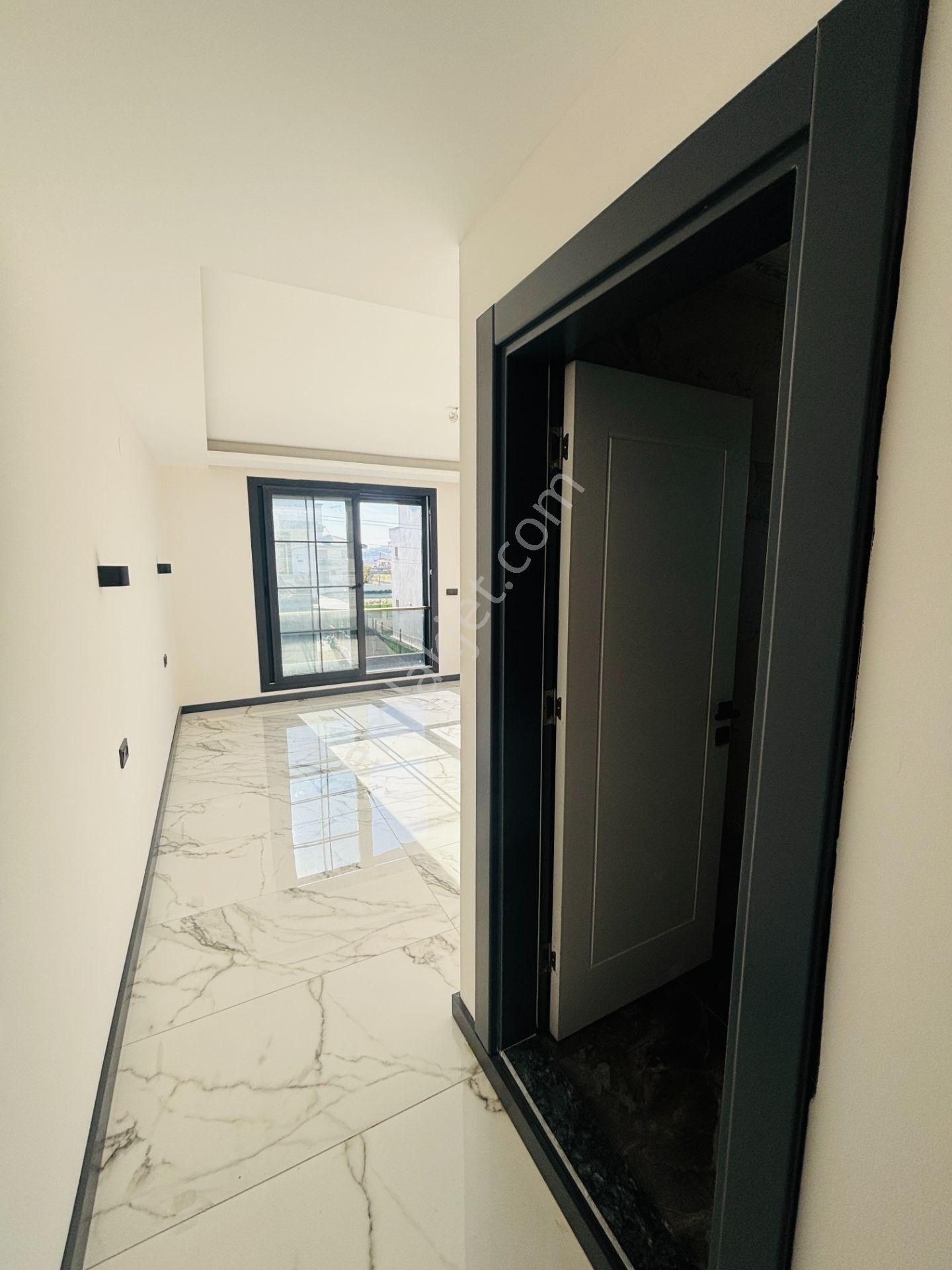 İzmir Seferihisar Düzce Mahallesi’nde Havuzlu Tek Müstakil Dubleks Villa - Görsel 23