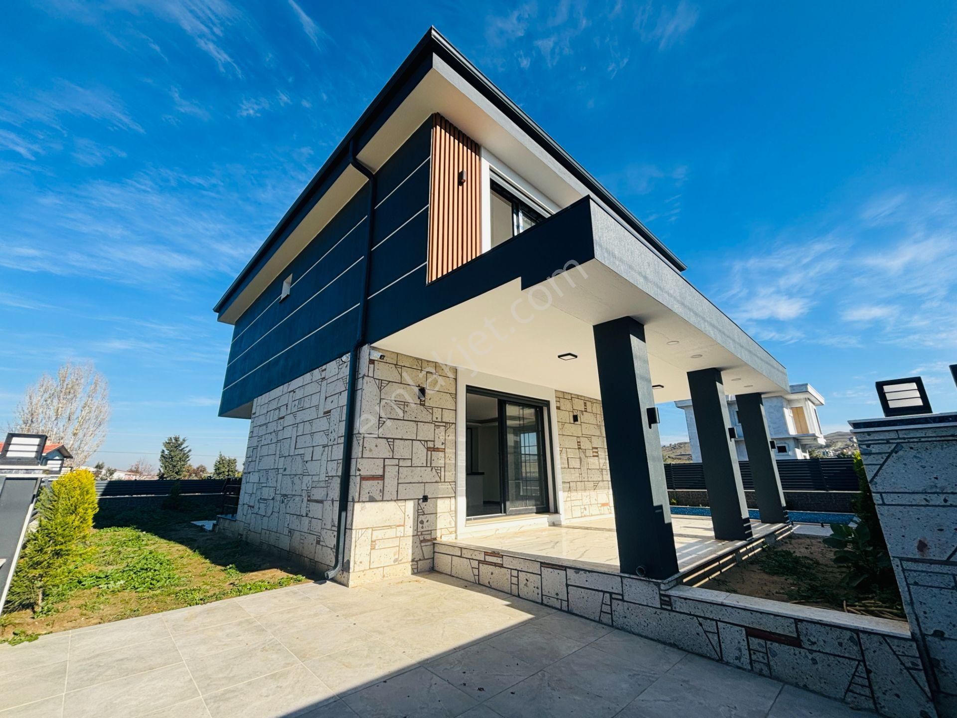 İzmir Seferihisar Düzce Mahallesi’nde Havuzlu Tek Müstakil Dubleks Villa - Görsel 8