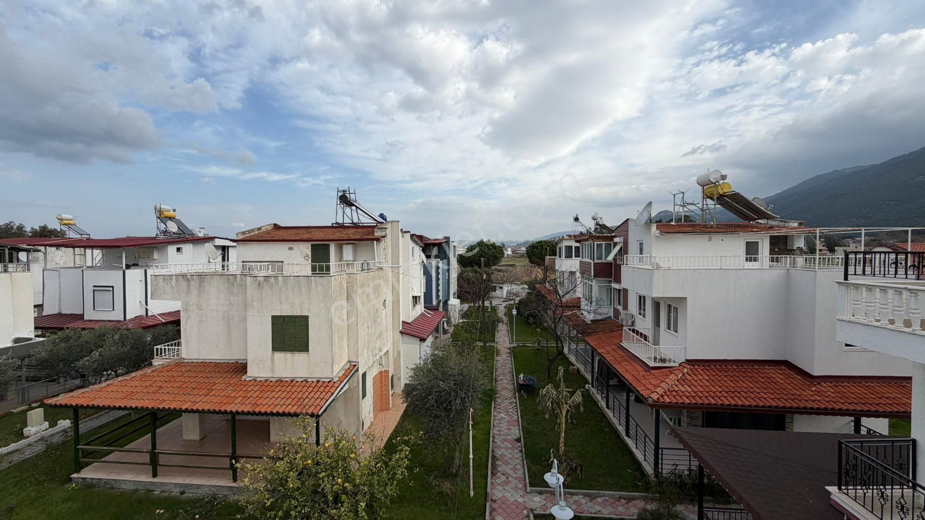 Aydın Kuşadası Güzelçamlıda Denize 350 Metre 4+1 Bahçeli Villa - Görsel 6
