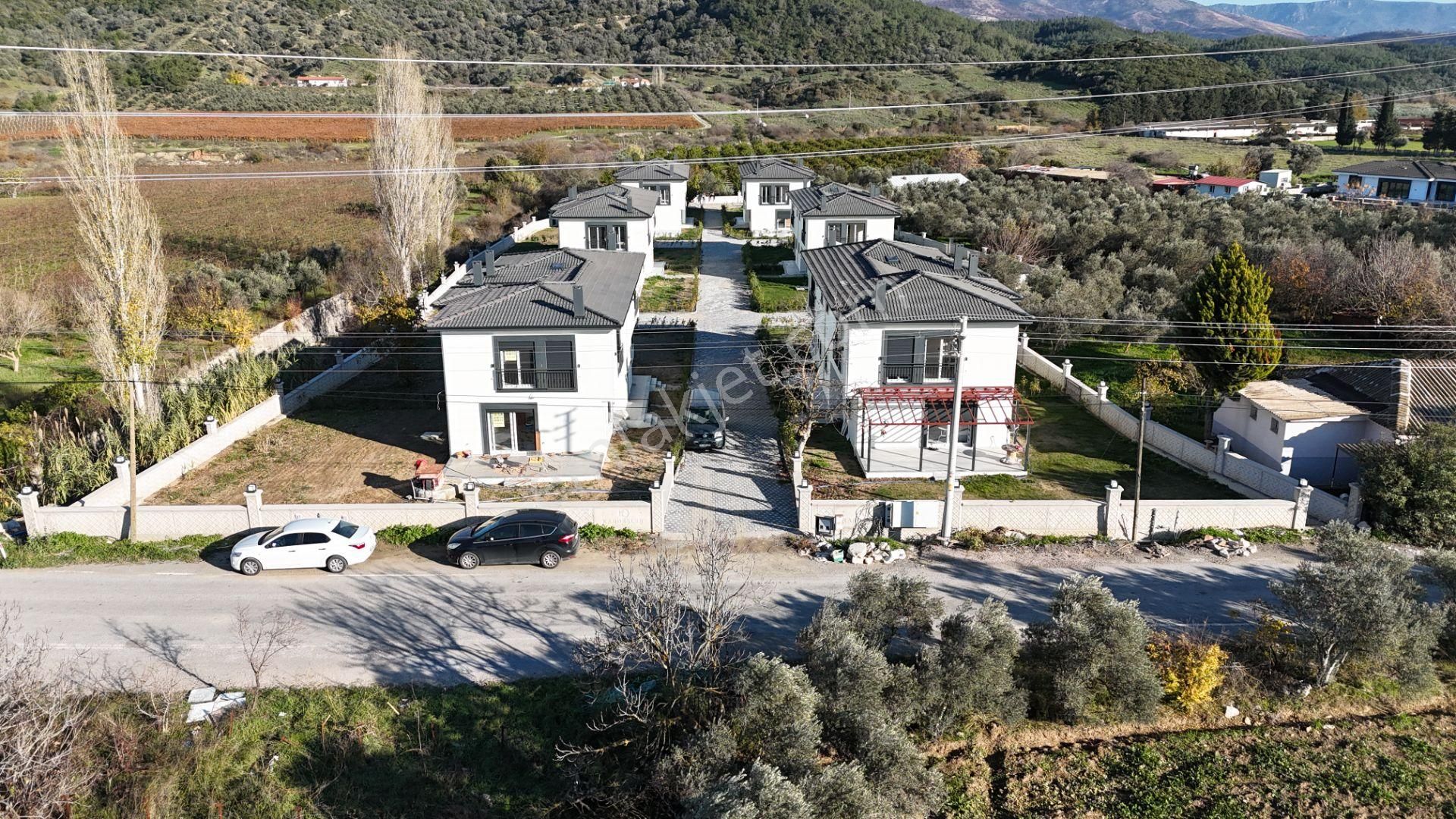 İzmir Seferihisar Kavakdere Mahallesi’nde Site İçerisinde 3+1 Dubleks Villa - Görsel 33