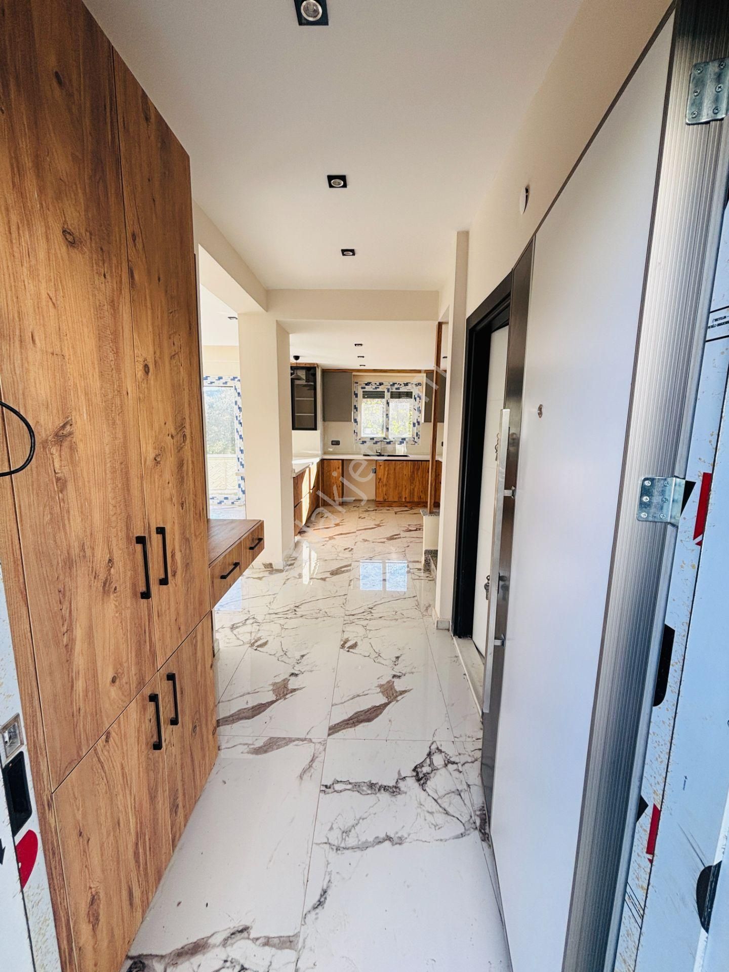 İzmir Seferihisar Kavakdere Mahallesi’nde Site İçerisinde 3+1 Dubleks Villa - Görsel 9