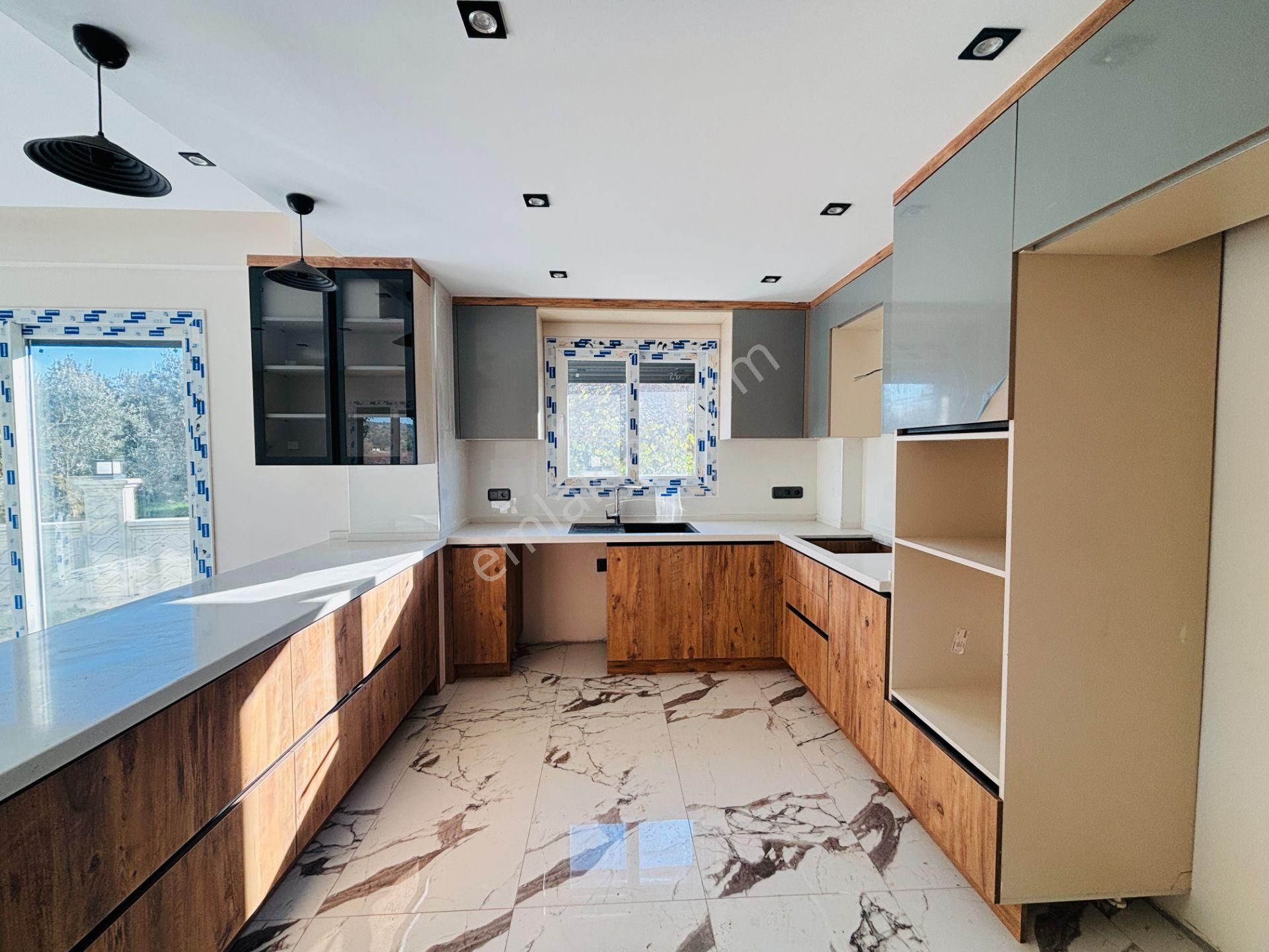 İzmir Seferihisar Kavakdere Mahallesi’nde Site İçerisinde 3+1 Dubleks Villa - Görsel 19