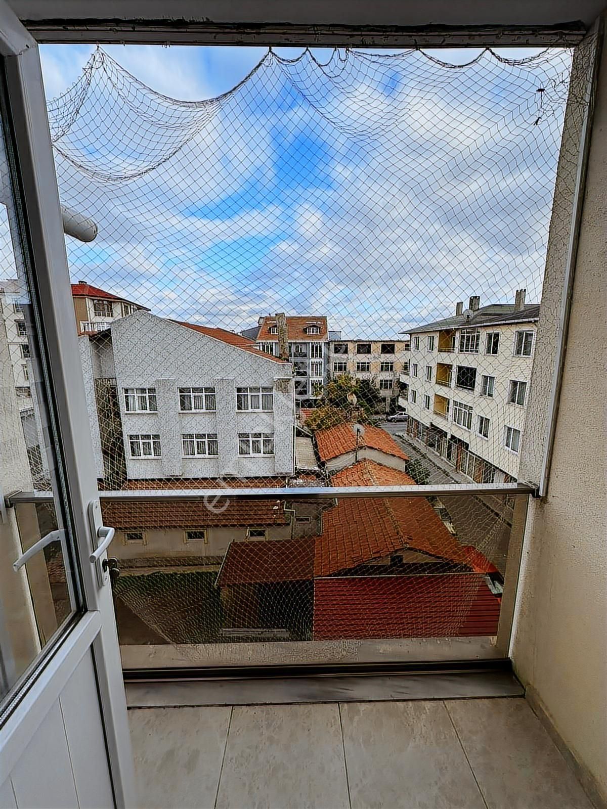 Saray Çarşı Otagarın Yanında 2+1 Kiralık Daire - Görsel 21