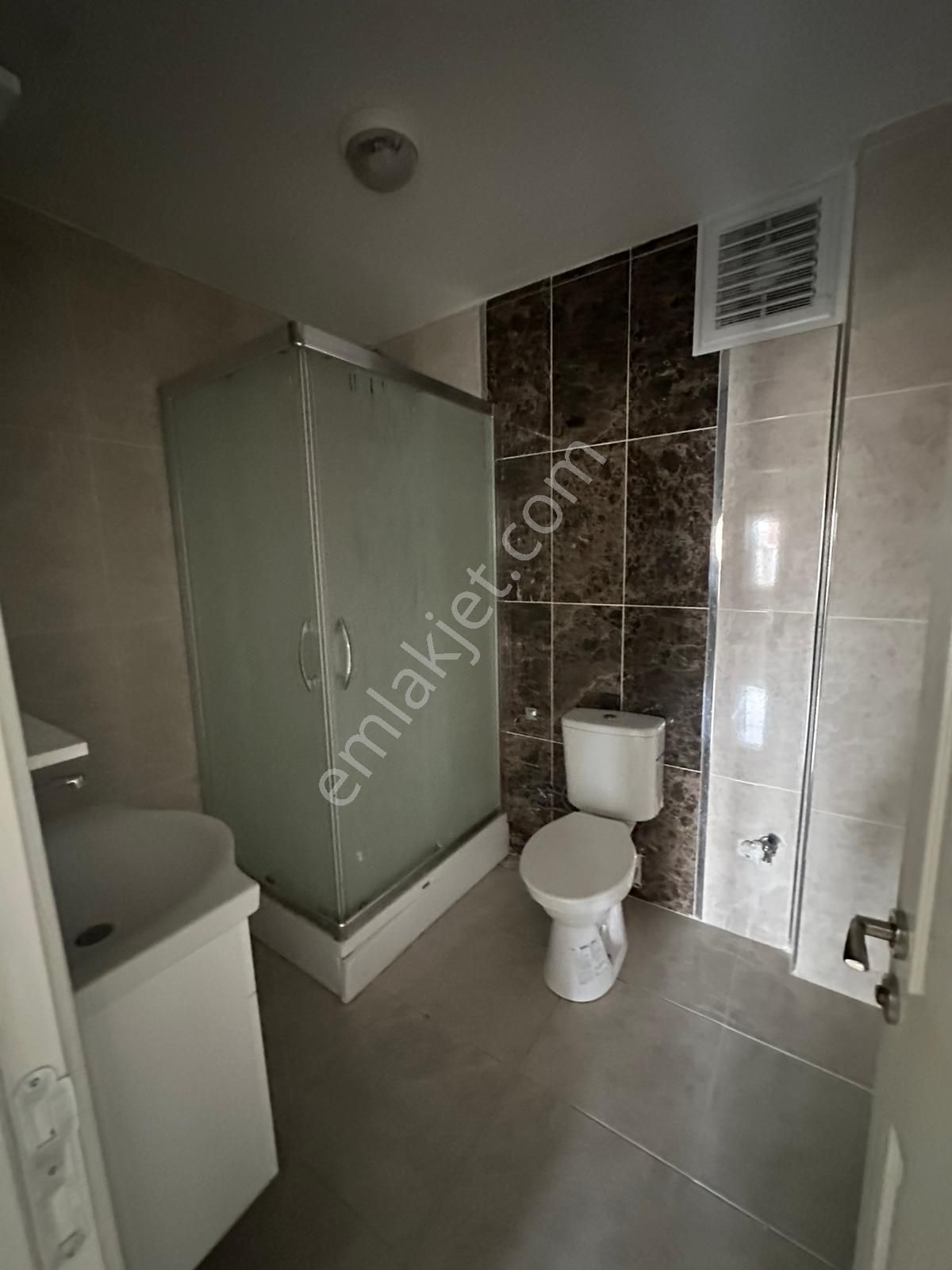 Saray Çarşı Otagarın Yanında 2+1 Kiralık Daire - Görsel 12