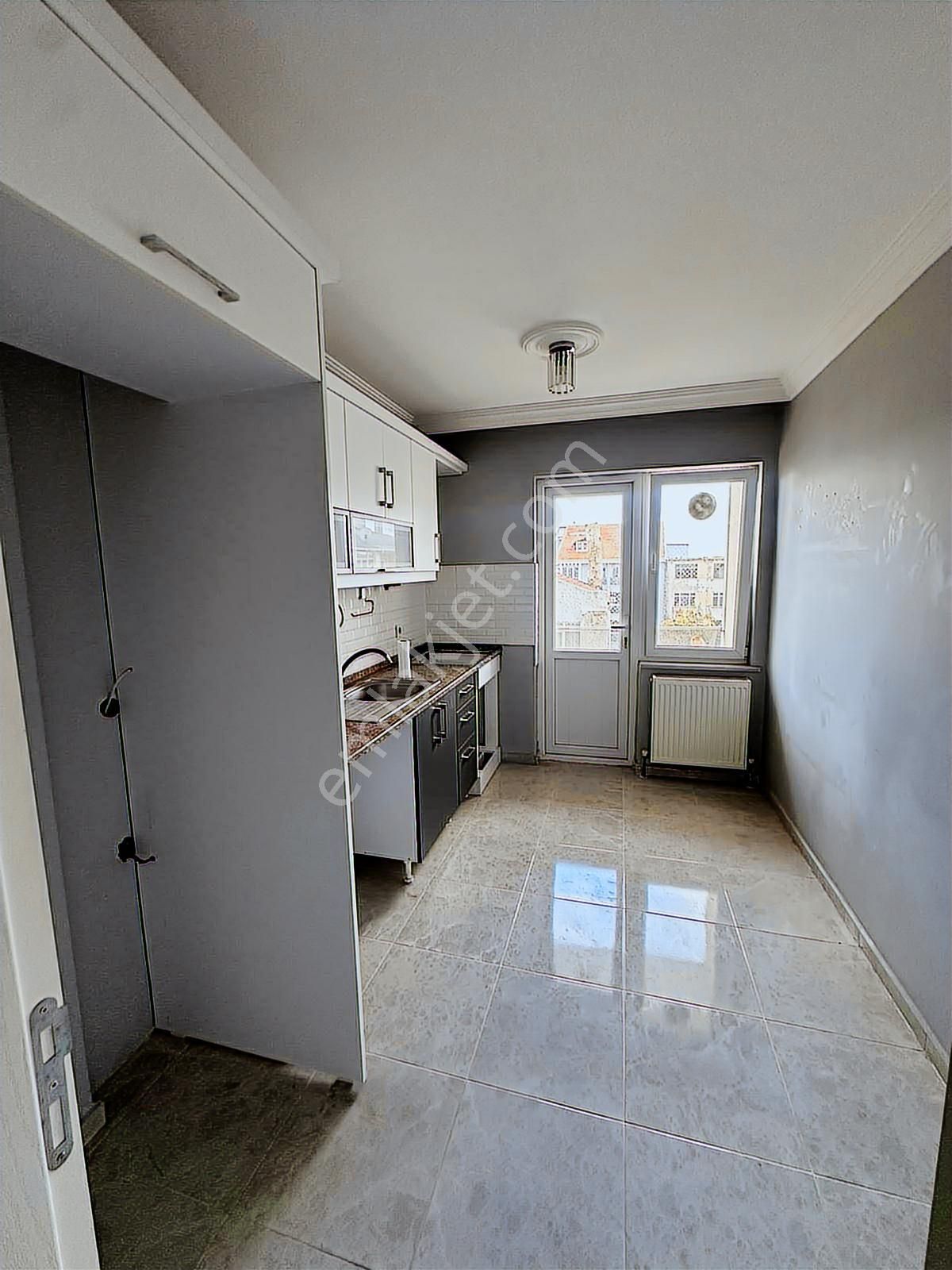 Saray Çarşı Otagarın Yanında 2+1 Kiralık Daire - Görsel 20