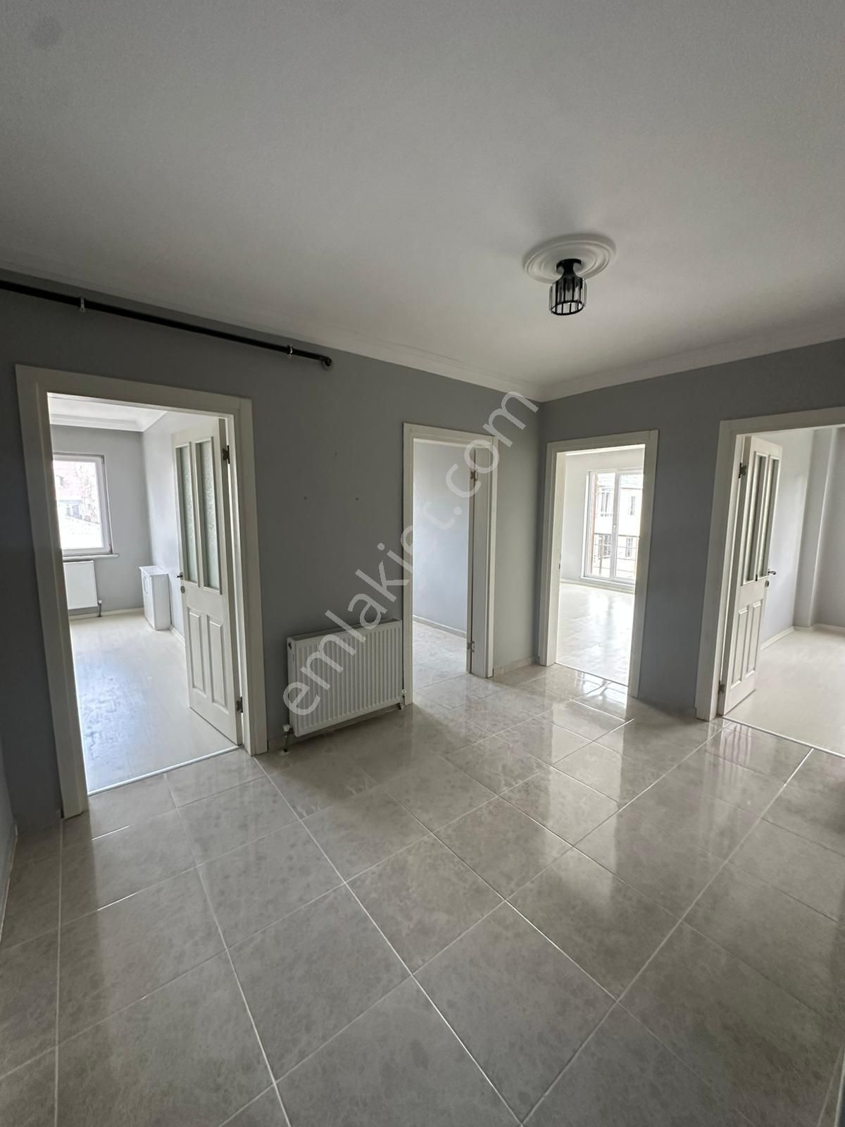 Saray Çarşı Otagarın Yanında 2+1 Kiralık Daire - Görsel 18