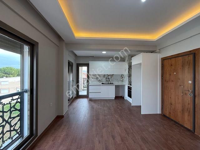 Veri'den Merkezi Konum’da Modern Ve Ferah 2+1 Daire