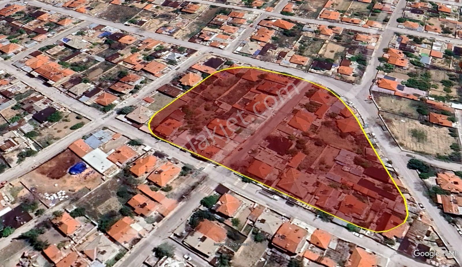Konya / Meram Uzunharmanlar Mahallesinde 172 M² Kentsel Dönüşüme Girmiş Arsa