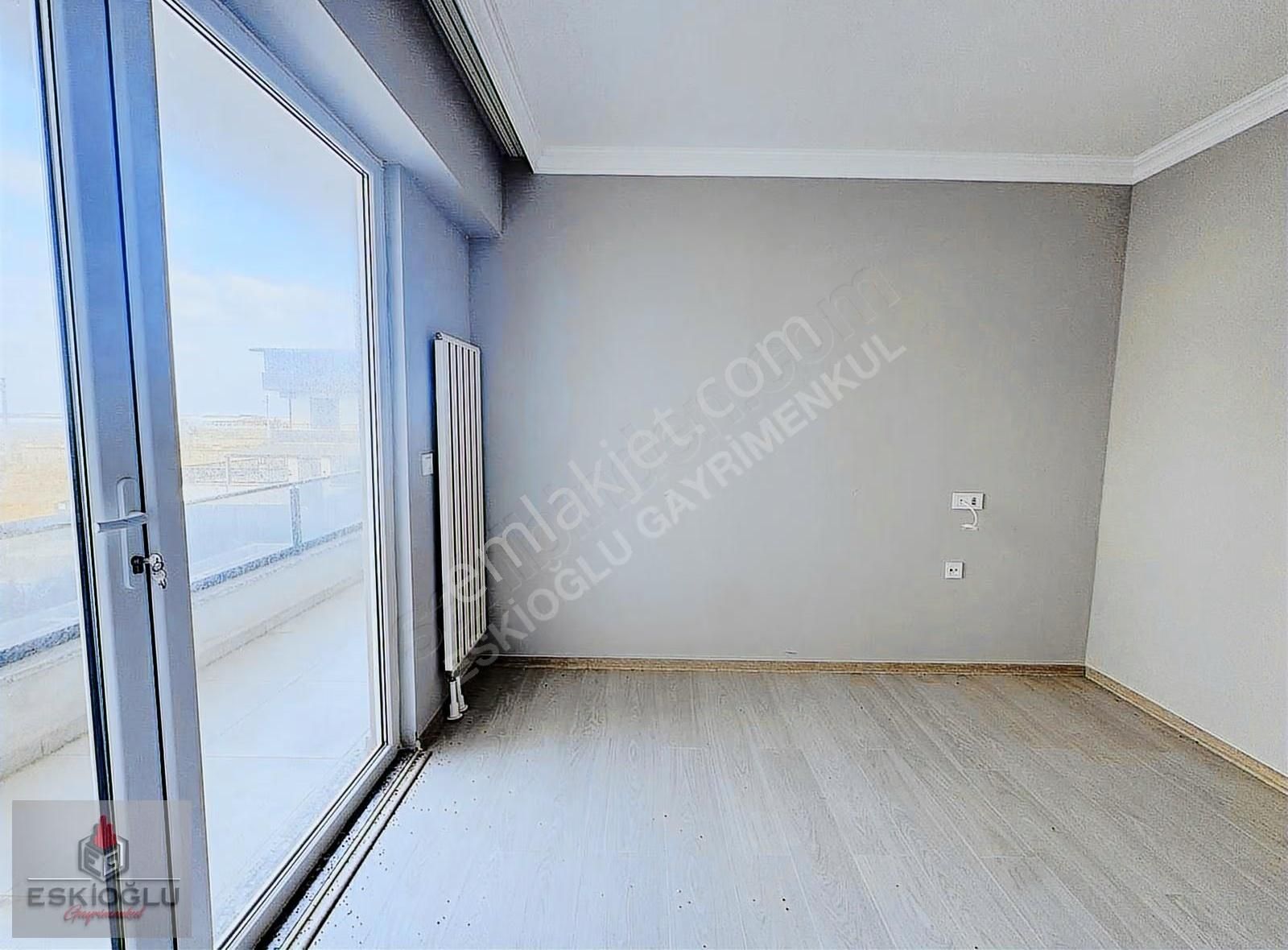 Eskioğlu'ndan Denize Yakın Müstakil Havuzlu 4+1 Özel Villa - Görsel 18