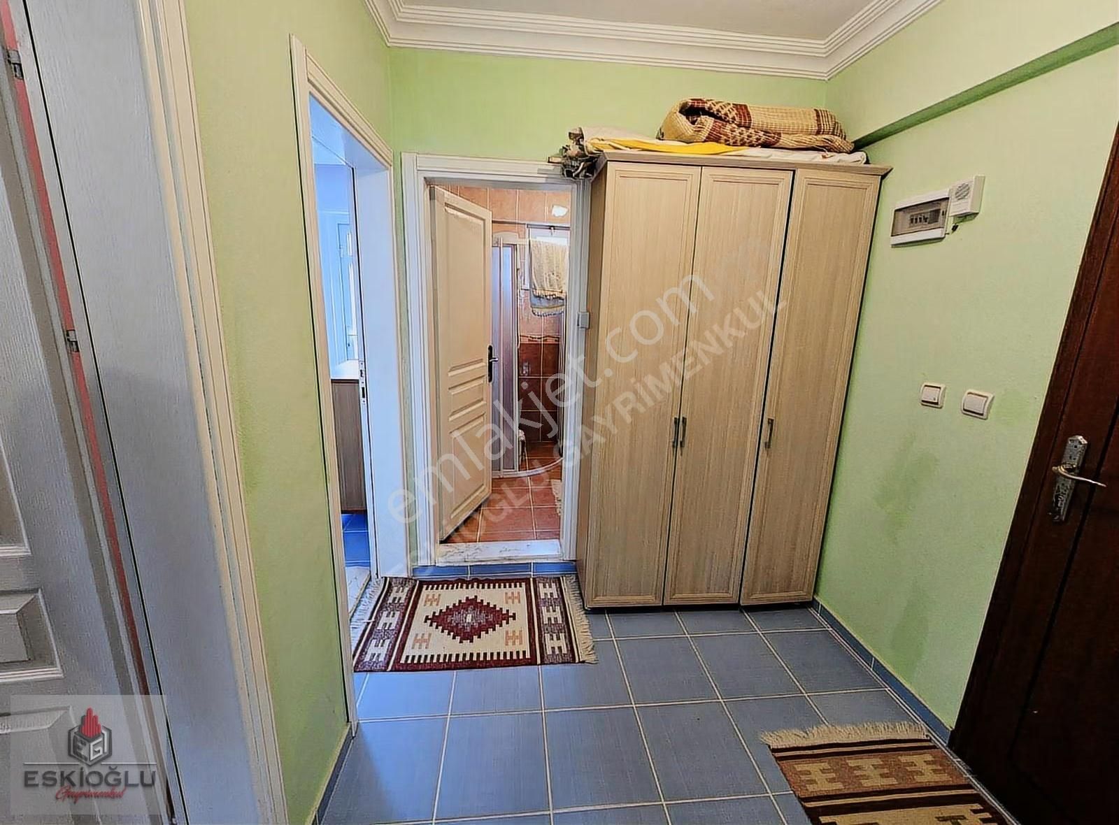 Eskioğlu'ndan Denize Sıfır Site İçinde Çift Balkonlu 2+1 Daire - Görsel 23