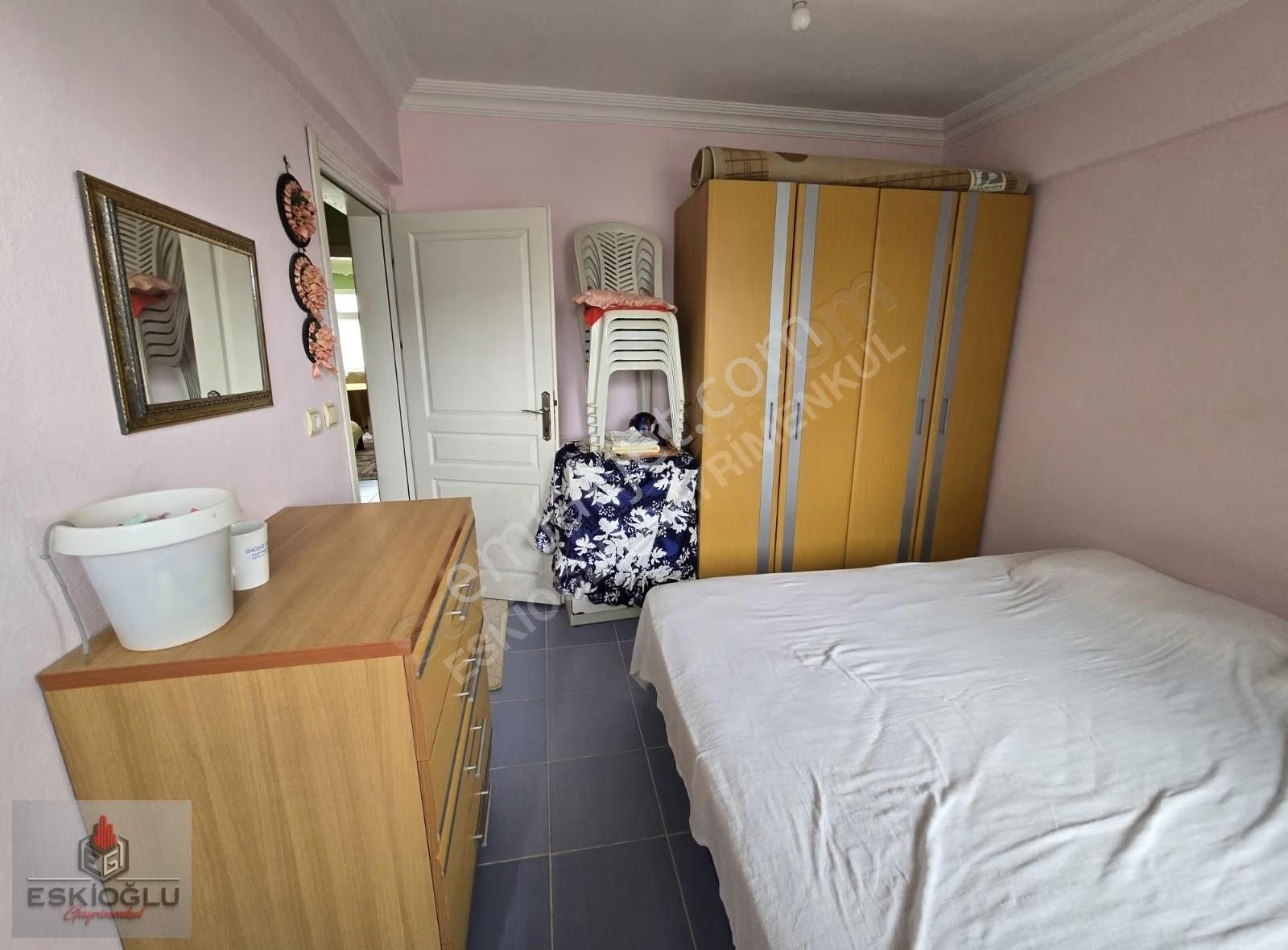 Eskioğlu'ndan Denize Sıfır Site İçinde Çift Balkonlu 2+1 Daire - Görsel 26