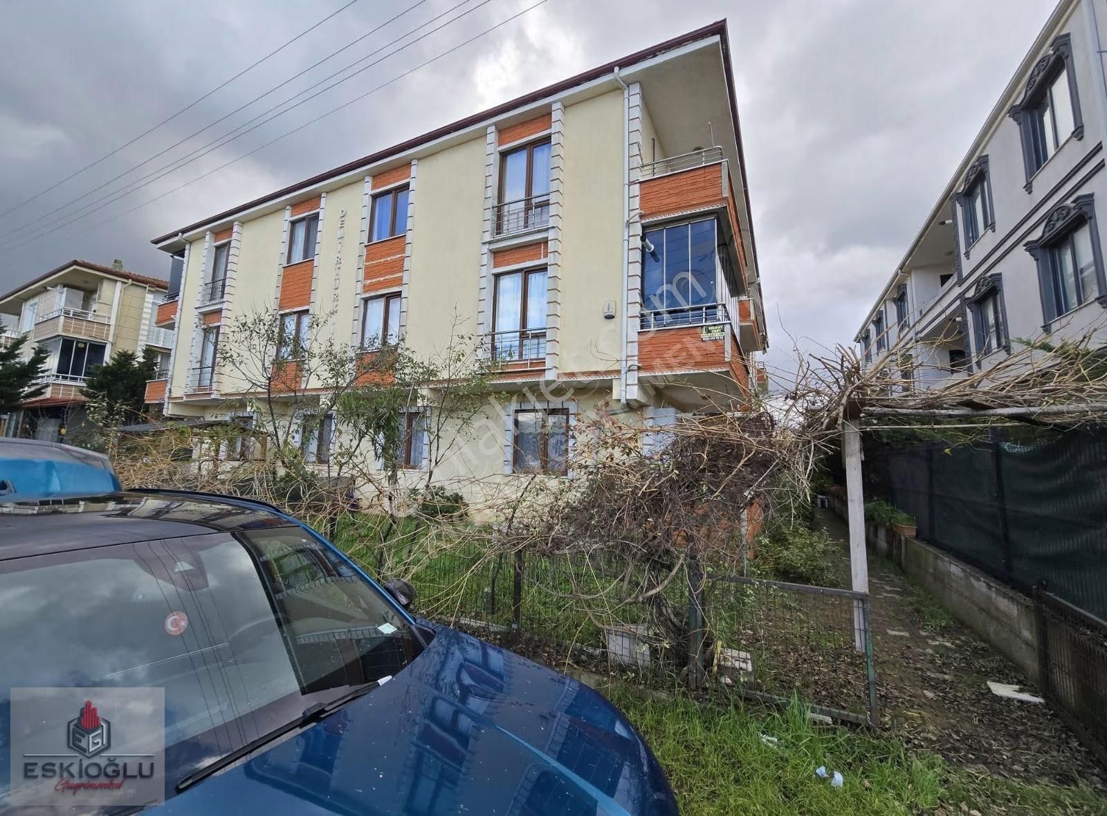 Yeni Emniyet Yanı Denize Yakın Bahçeli 2+1 Daire