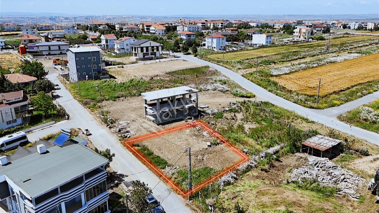 Silivri Cumhuriyet Mahallesi 411,07 M2 İmarlı Arsa Remax Astyle - Görsel 5