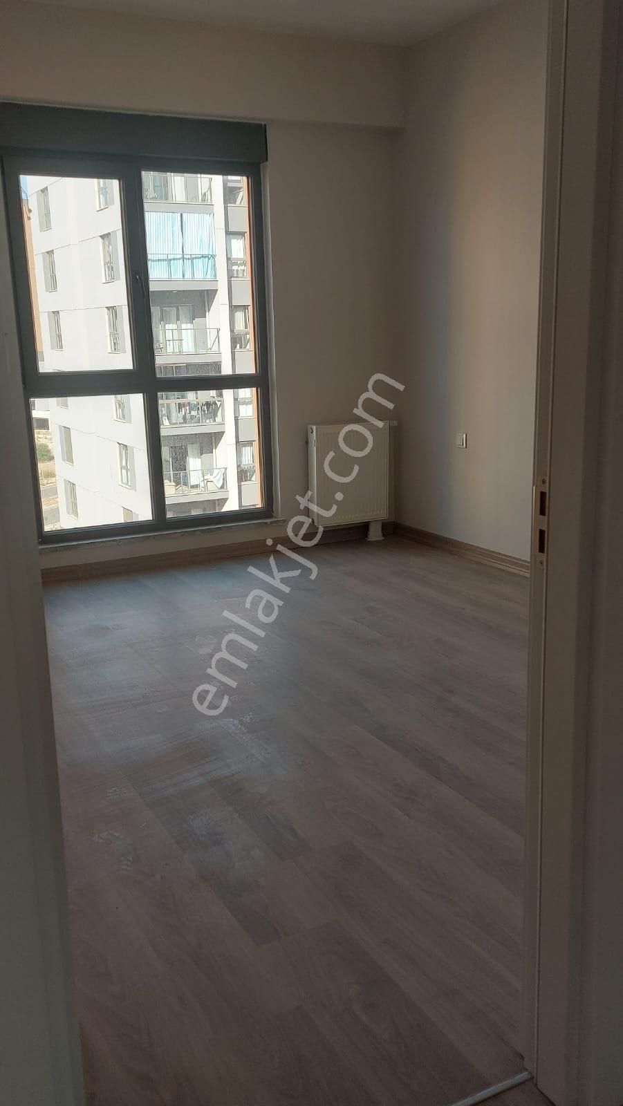 Sur Yapı'da 1+1 Geniş Balkonlu Manzaralı Ara Kat Daire - Görsel 10