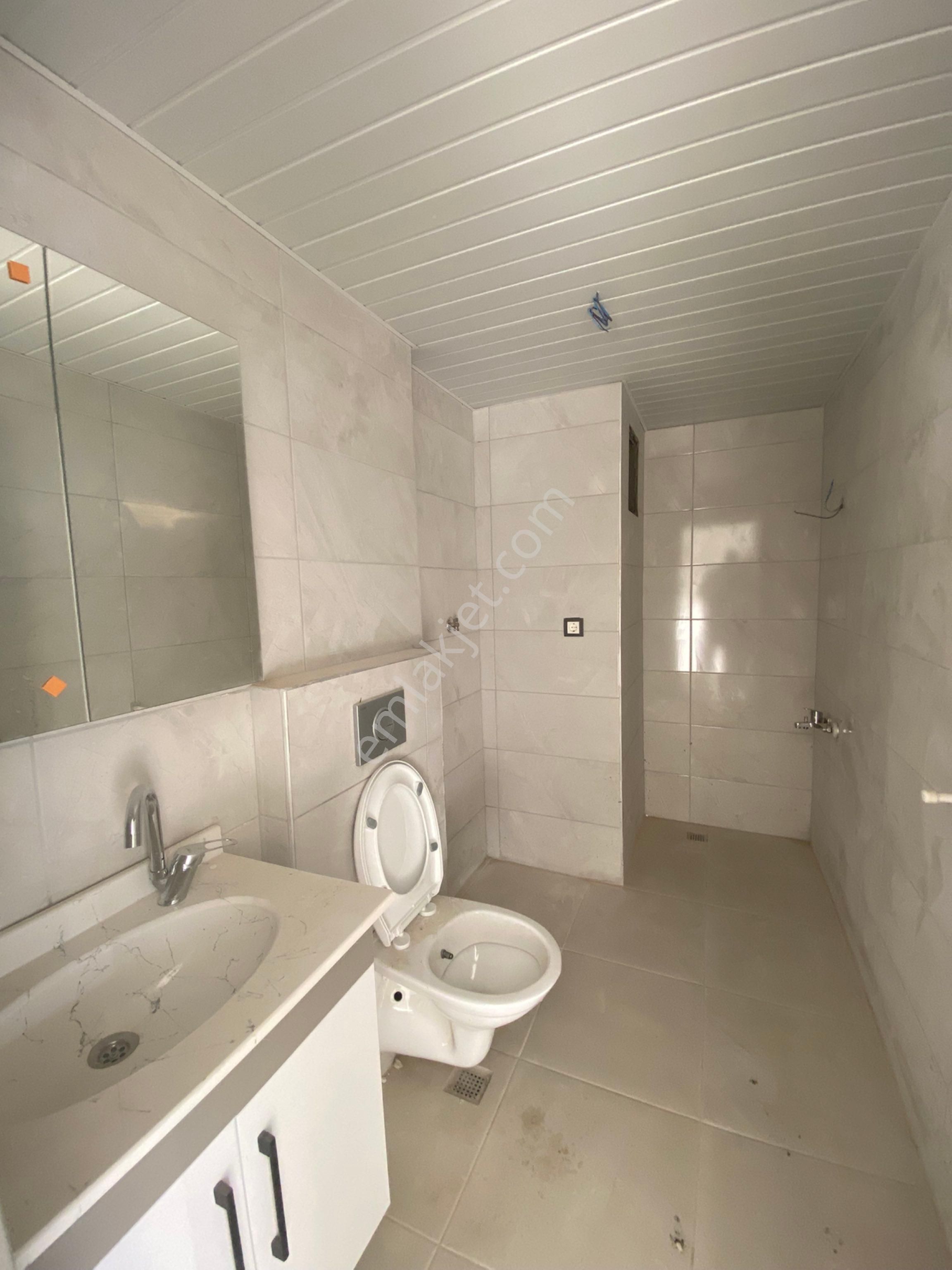 Çatalan Cad. Soulmate Karşısı 1+1 Köşe Daire - Görsel 8