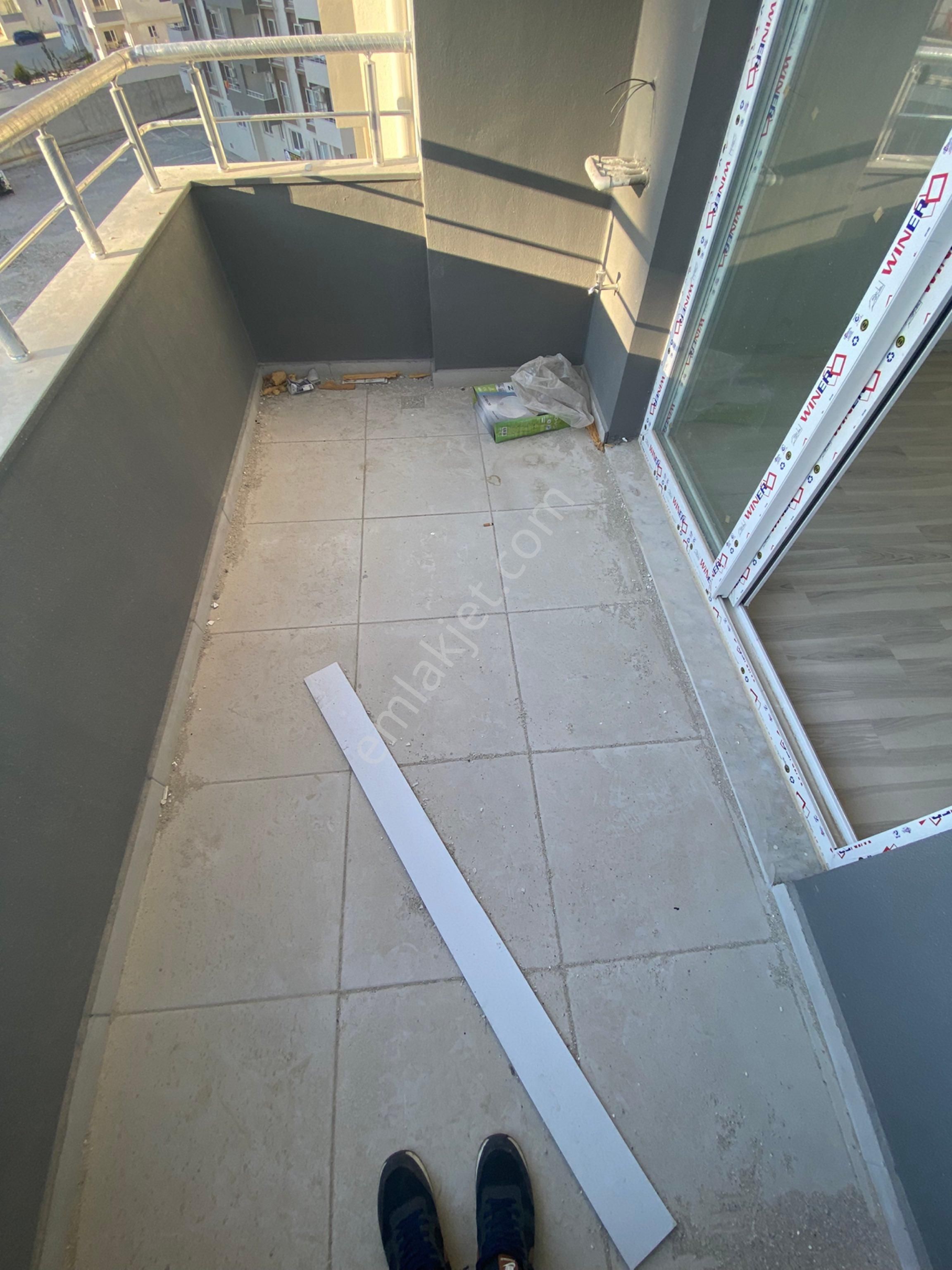 Çatalan Cad. Soulmate Karşısı 1+1 Köşe Daire - Görsel 7