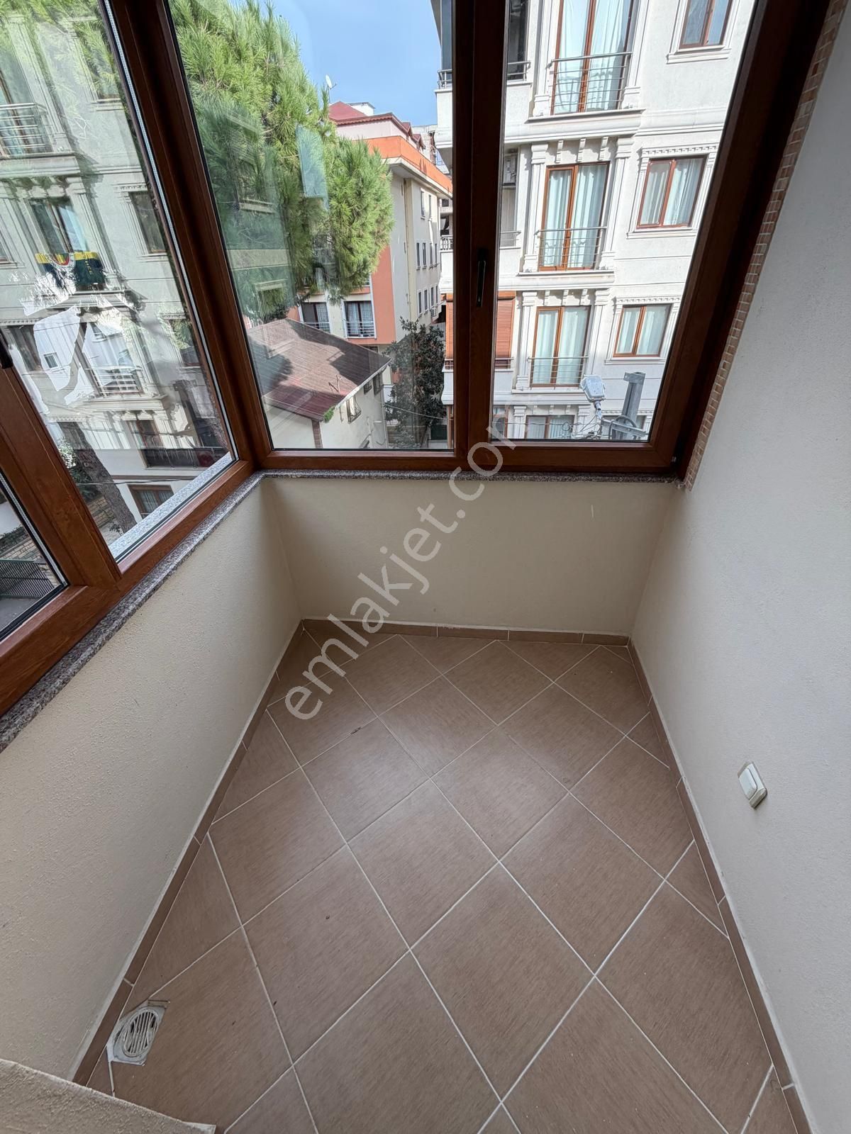 ▃artemin▃küçükyalı'da Marmaray'a Yakın Ön Cephe 3.kat 105m² 3+1 - Görsel 7