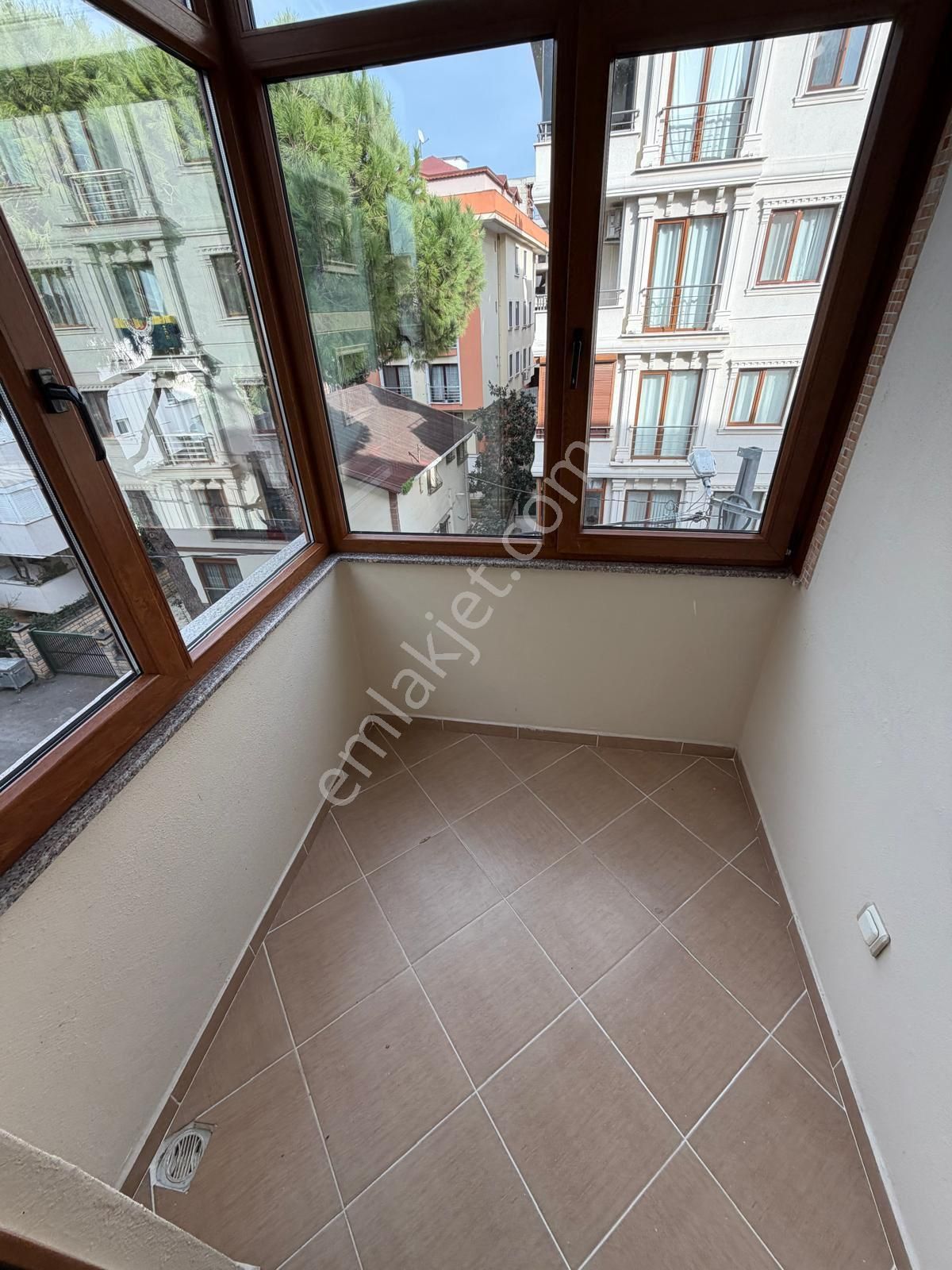 ▃artemin▃küçükyalı'da Marmaray'a Yakın Ön Cephe 3.kat 105m² 3+1 - Görsel 8