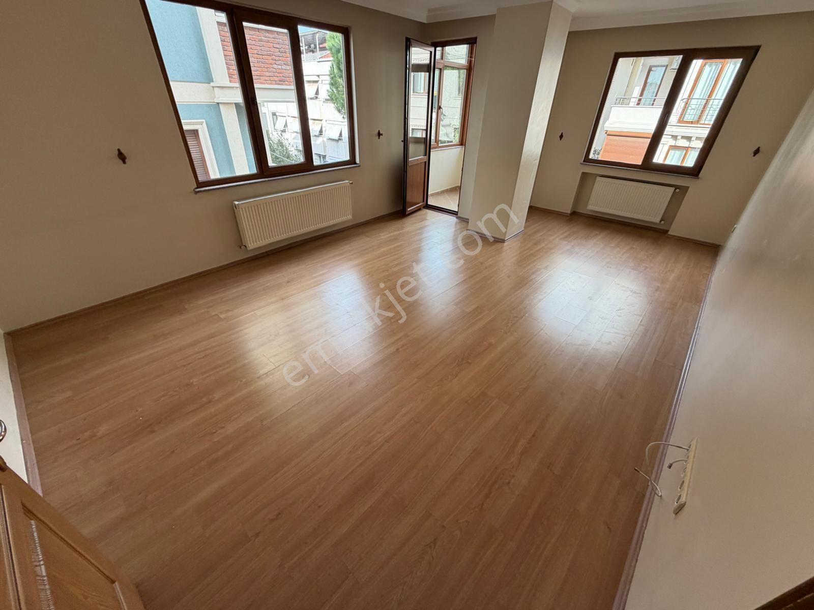 ▃artemin▃küçükyalı'da Marmaray'a Yakın Ön Cephe 3.kat 105m² 3+1 - Görsel 6