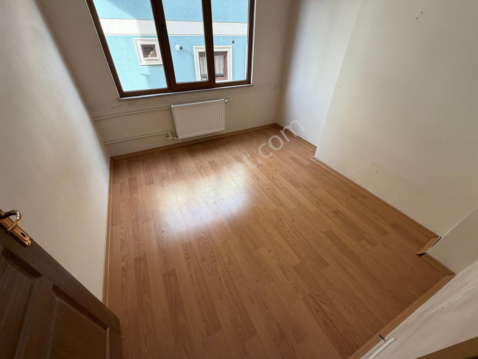 ▃artemin▃küçükyalı'da Marmaray'a Yakın Ön Cephe 3.kat 105m² 3+1 - Görsel 18