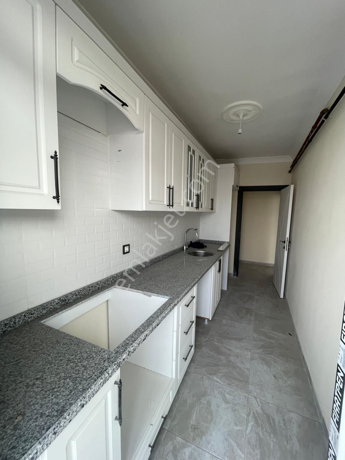 Zirve'den Tuna Mah. Site İçerisinde 2+1 94m2 5.kat Satılık Daire - Görsel 3