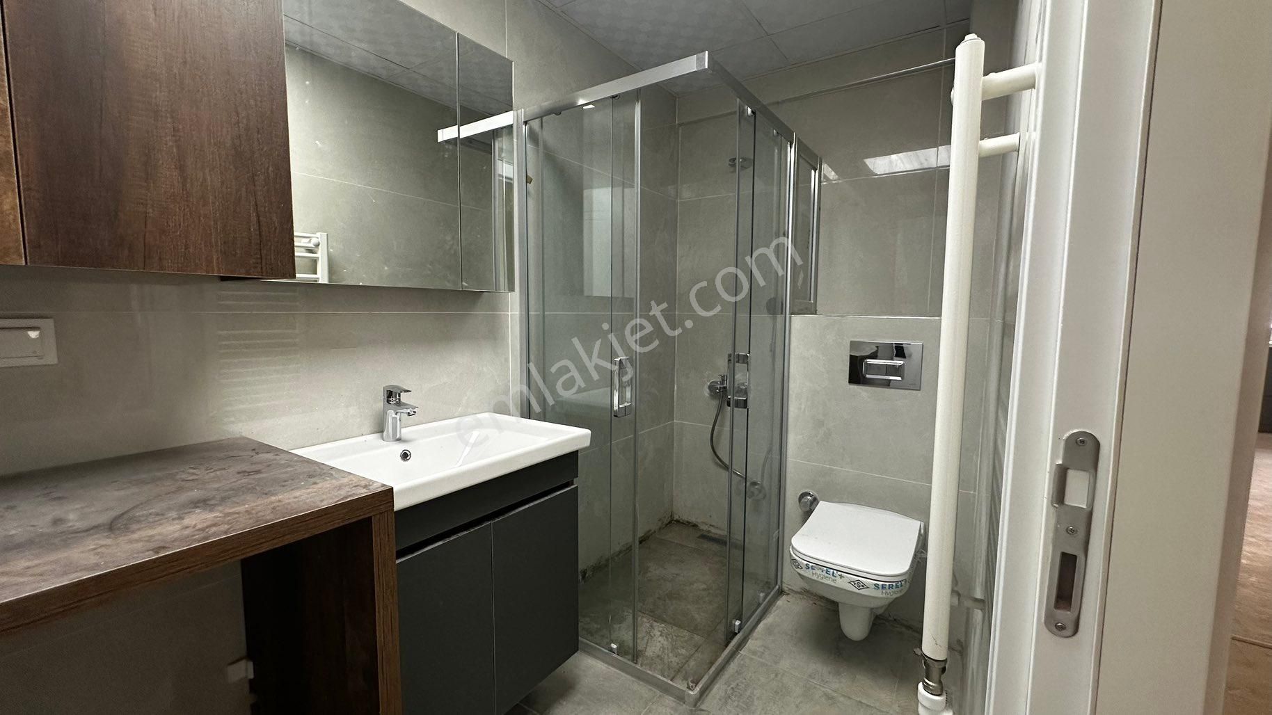 İzmir Karşıyaka Yalı Mahallesinde Kiralık 2+1 Daire Cb Ph - Görsel 6