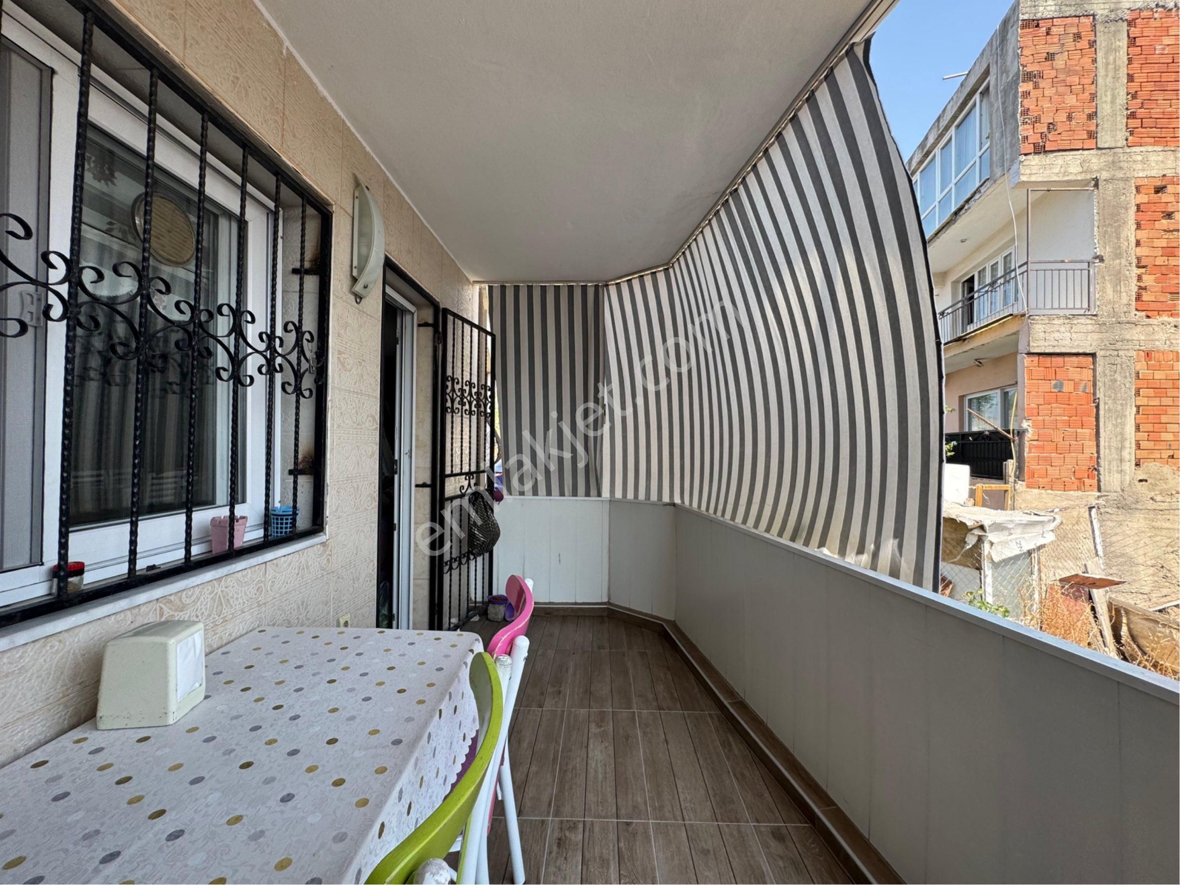 Yeşilyurt Vatan Mah. 3+1 120m2 Arakat Önü Açık Ferah Daire - Görsel 13