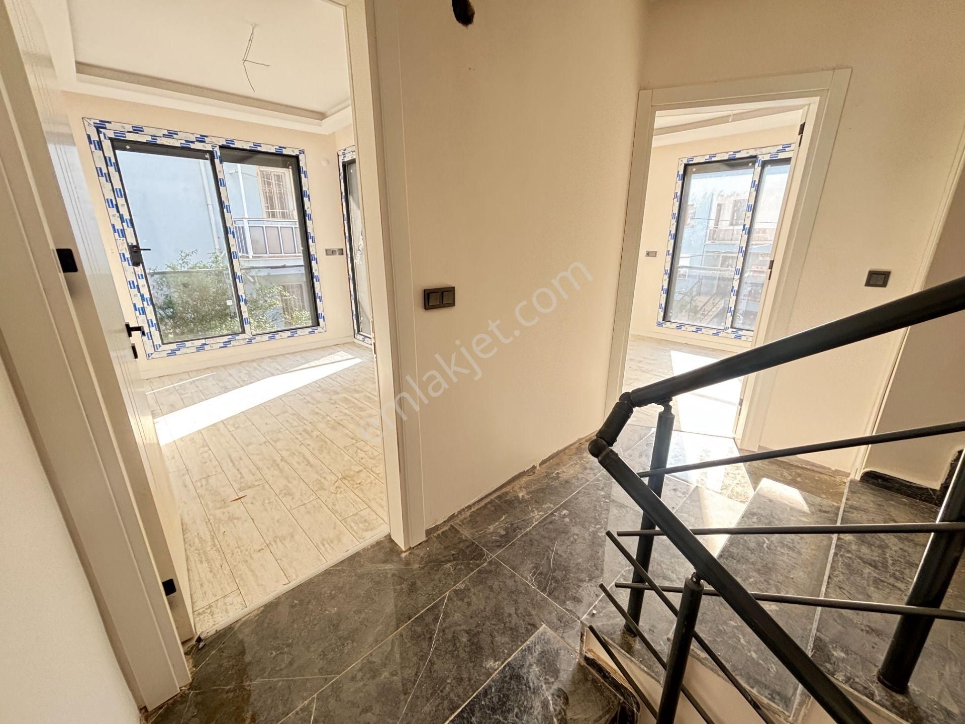 İzmir Seferihisar Ürkmez’de Denize 600 Metre Satılık 2+1 Villa - Görsel 17