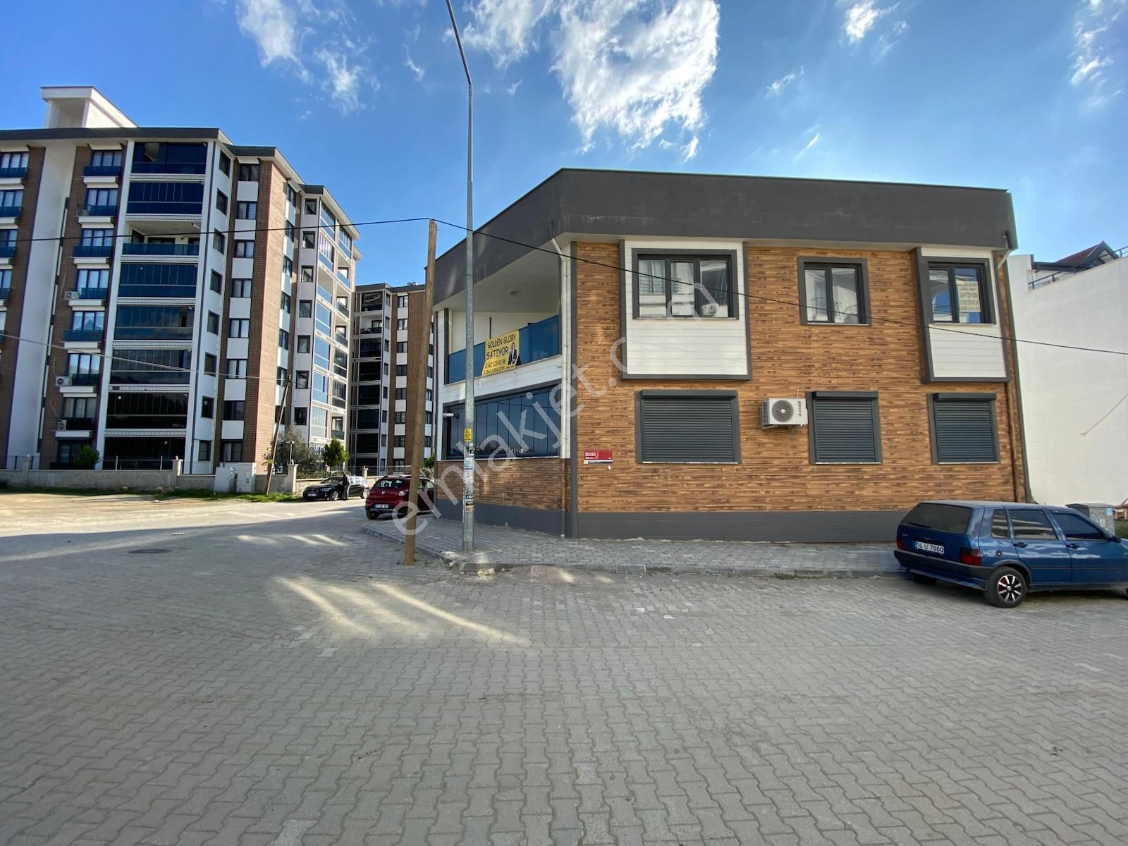Golden Globy, Edremit Kadıköy Mahallesi Novada Avm Arkasında Satılık 3+1 Dubleks Daire