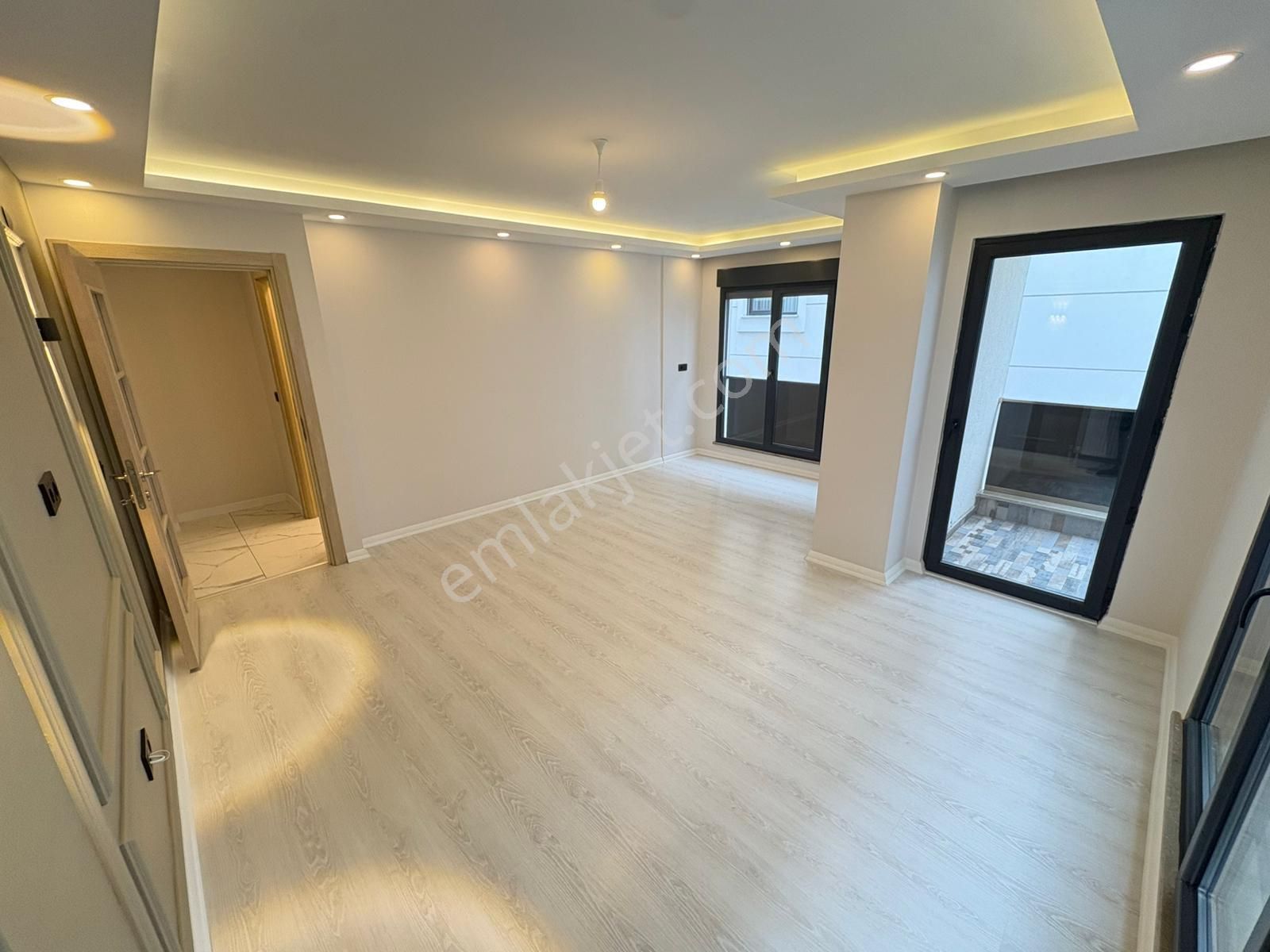 ▃artemin▃küçükyalı'da Merkezi Konumda Balkonlu 80m² Sıfır 2+1! - Görsel 6
