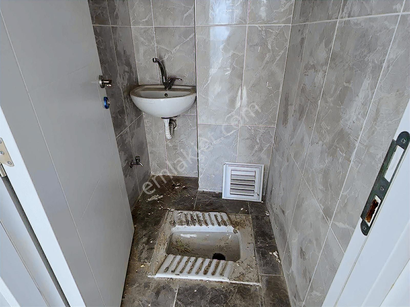 Sultanbeyli Merkez'de Metroya Yürüme Güney Cephe 2+1 Sıfır Daire - Görsel 6