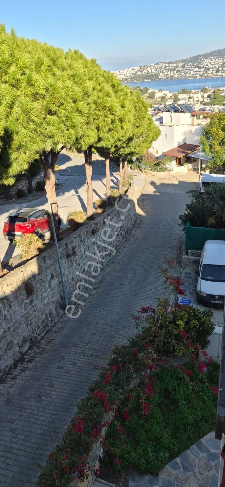 Bodrum Gündoğan'da Denize Yürüme Mesafesinde Tripleks Villa - Görsel 3