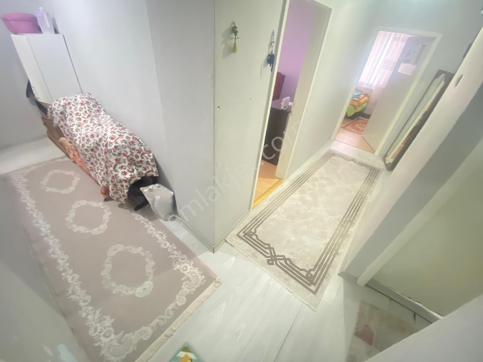 Sincan Plevnede 2+1 Katta Trene Caddeye Yakın Harika Konumda Daire - Görsel 26