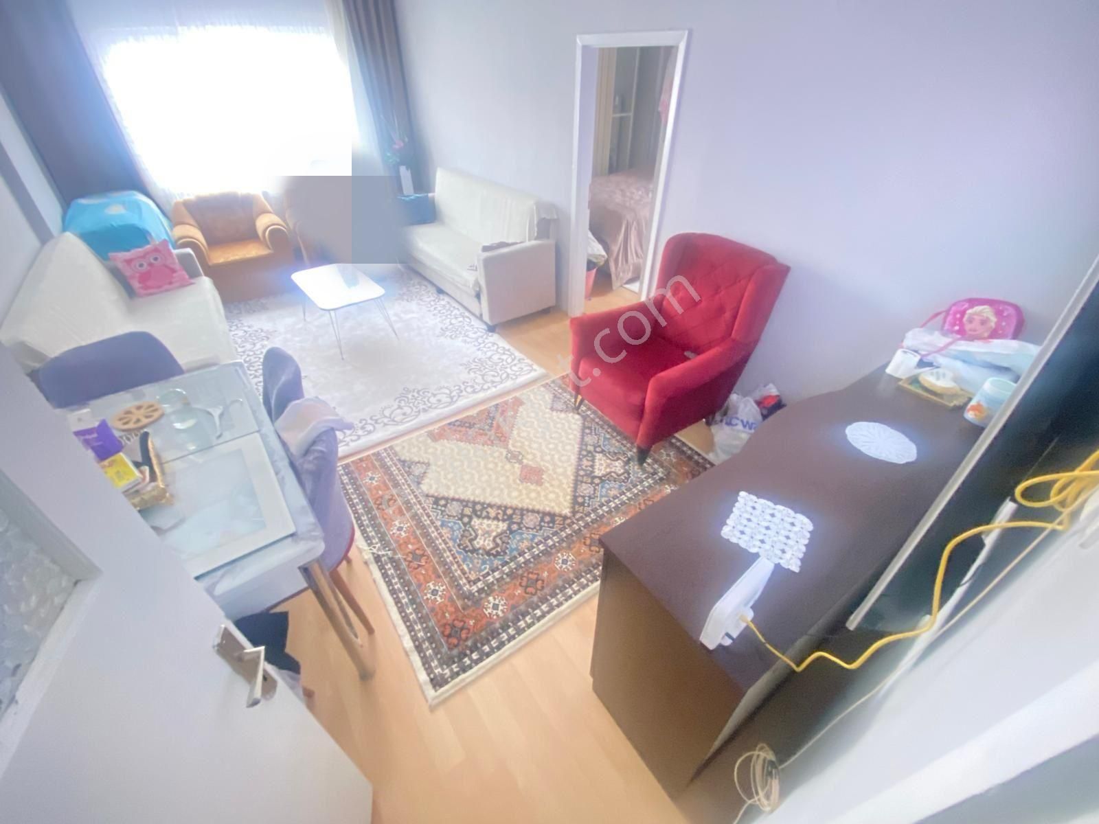 Sincan Plevnede 2+1 Katta Trene Caddeye Yakın Harika Konumda Daire - Görsel 12