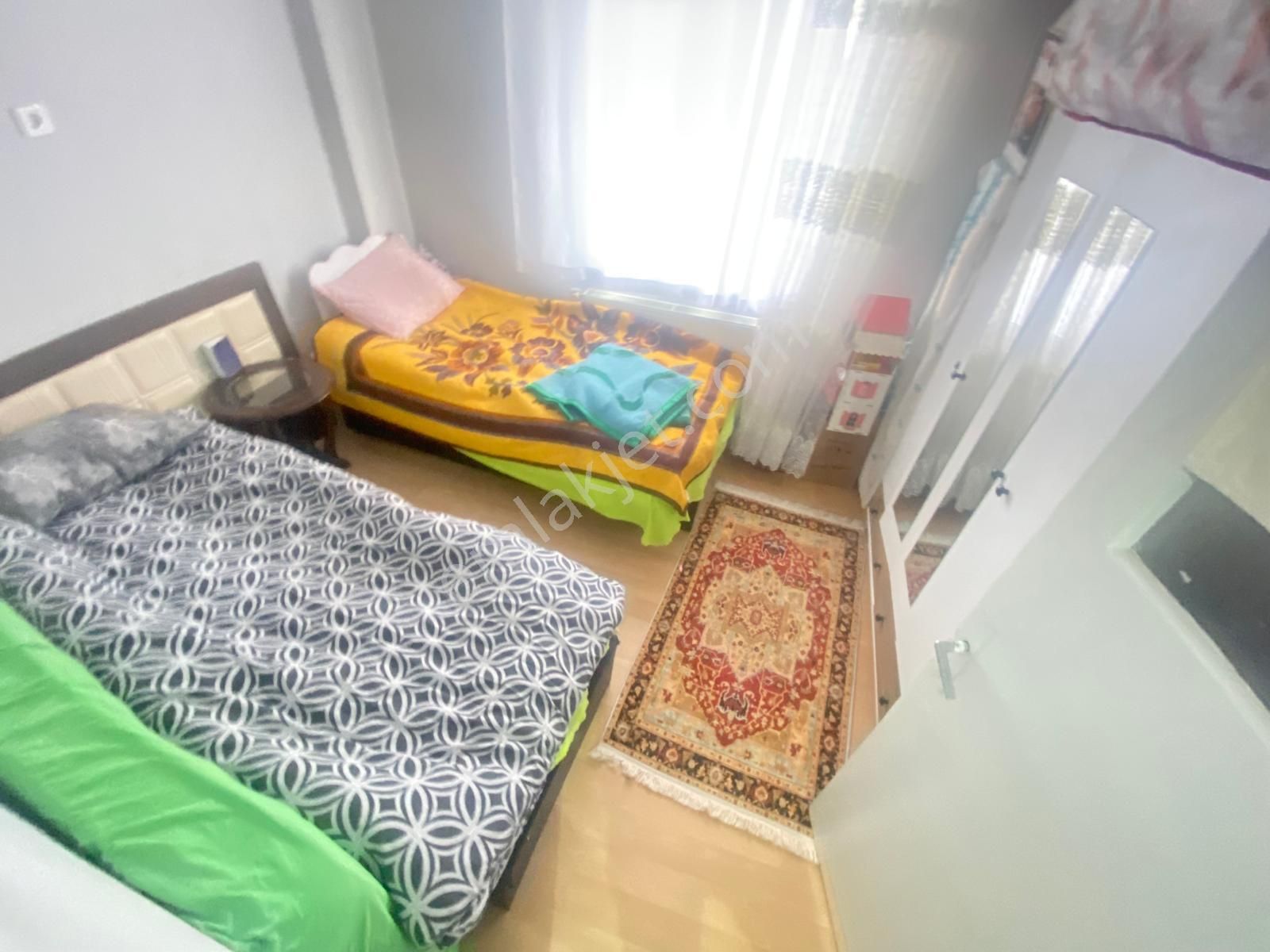 Sincan Plevnede 2+1 Katta Trene Caddeye Yakın Harika Konumda Daire - Görsel 21