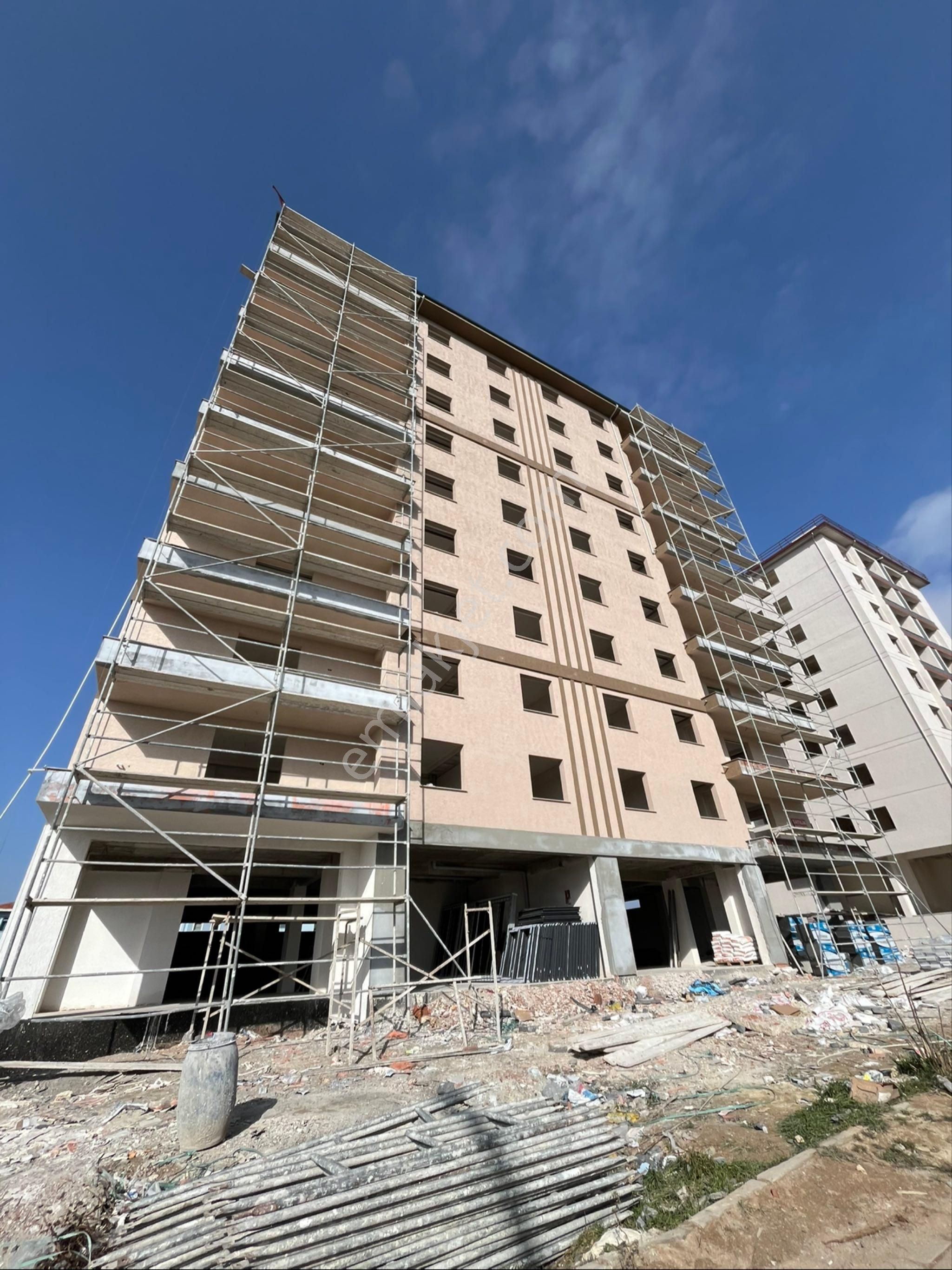 Joker’den İstiklal Caddesi Çocukkent Karşısı 3+1 145m2 Arakat Sıfır Lüks Daire