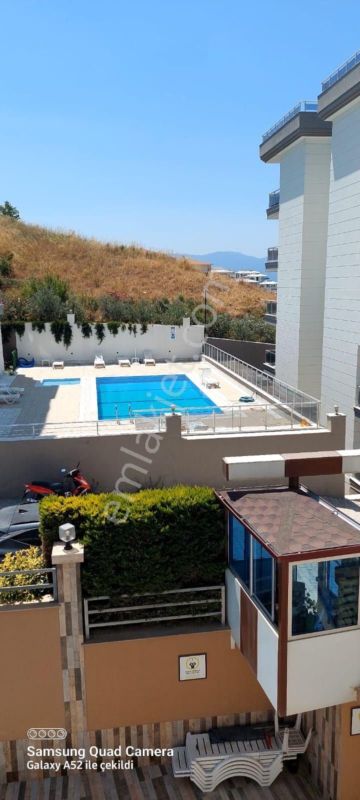 Değirmendere De Deniz Manzaralı Arakat Doğalgazlı Lux Cambalkonlu Geniş 3+1 150m2 Havuzlu Sitede - Görsel 9