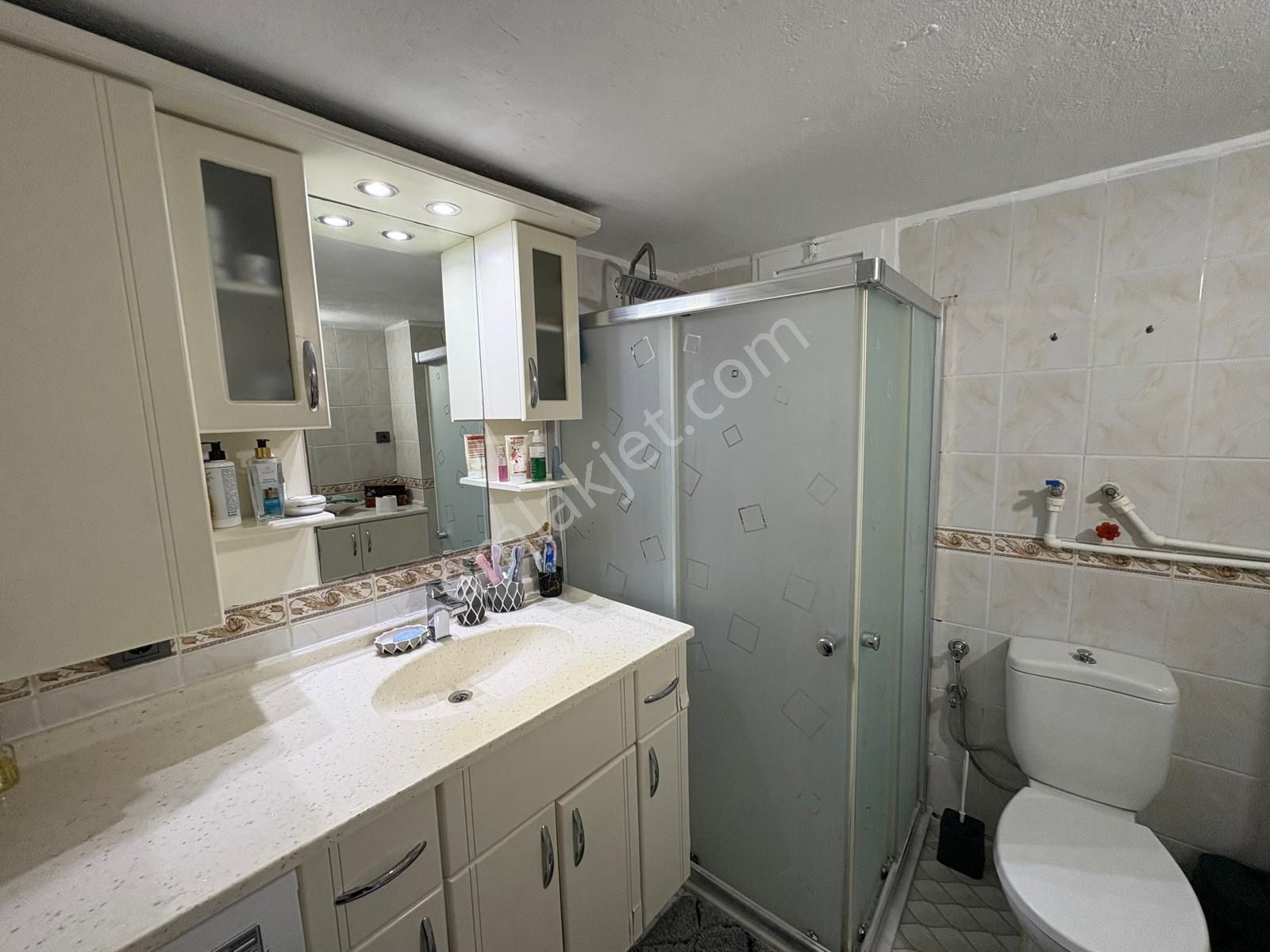 Türker Emlak | Reis Mah. 3+1 130m2 Doğalgazlı Genç Bina - Görsel 31