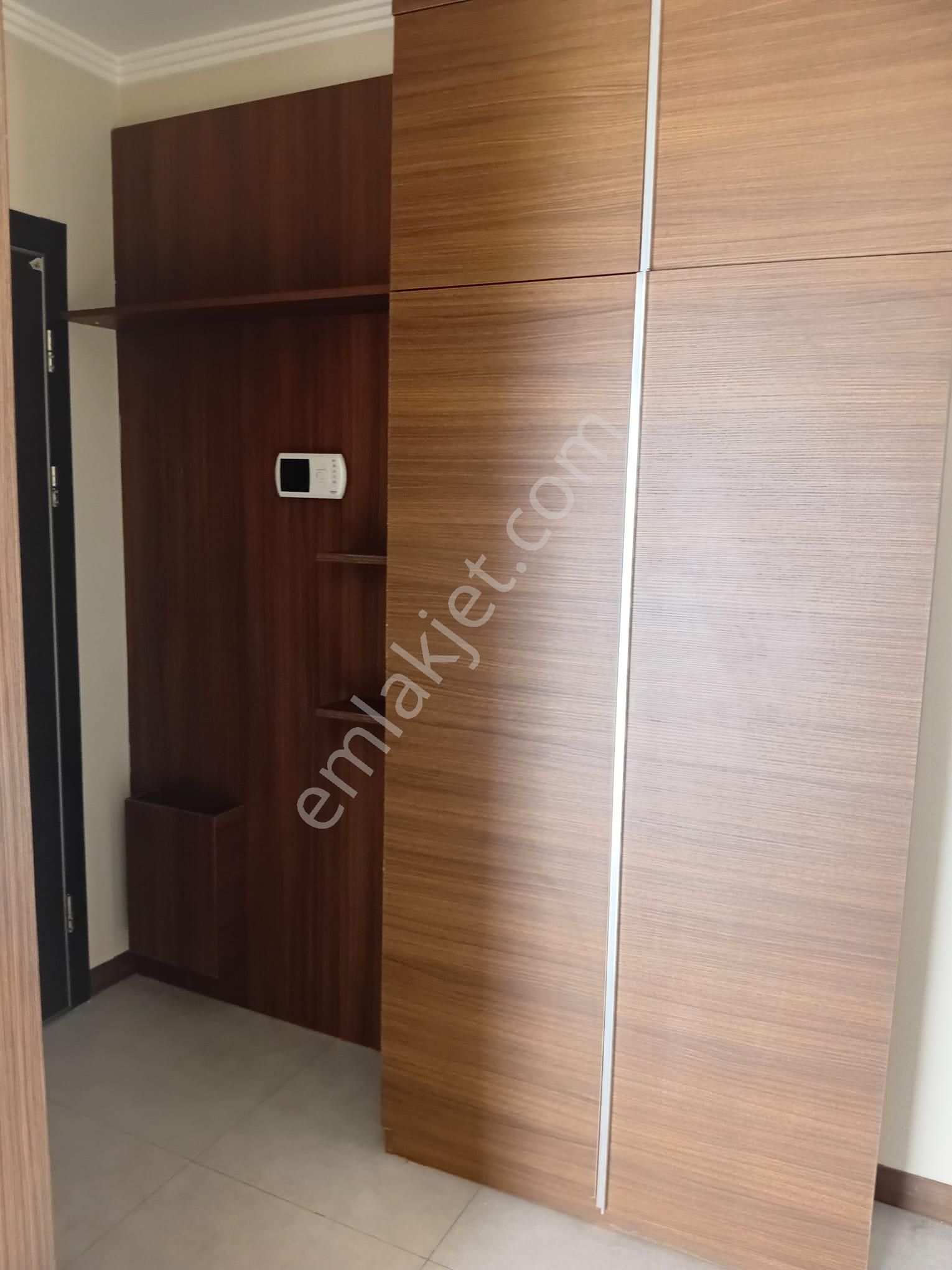 Turpa Lotustan Triyanda Sitesinde 3+1 Kiralık Daire - Görsel 15