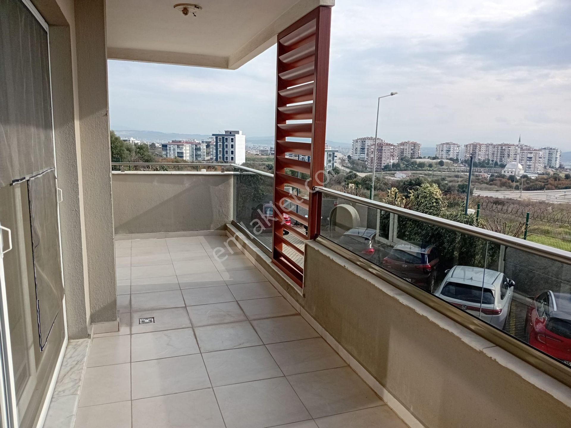 Turpa Lotustan Triyanda Sitesinde 3+1 Kiralık Daire - Görsel 22
