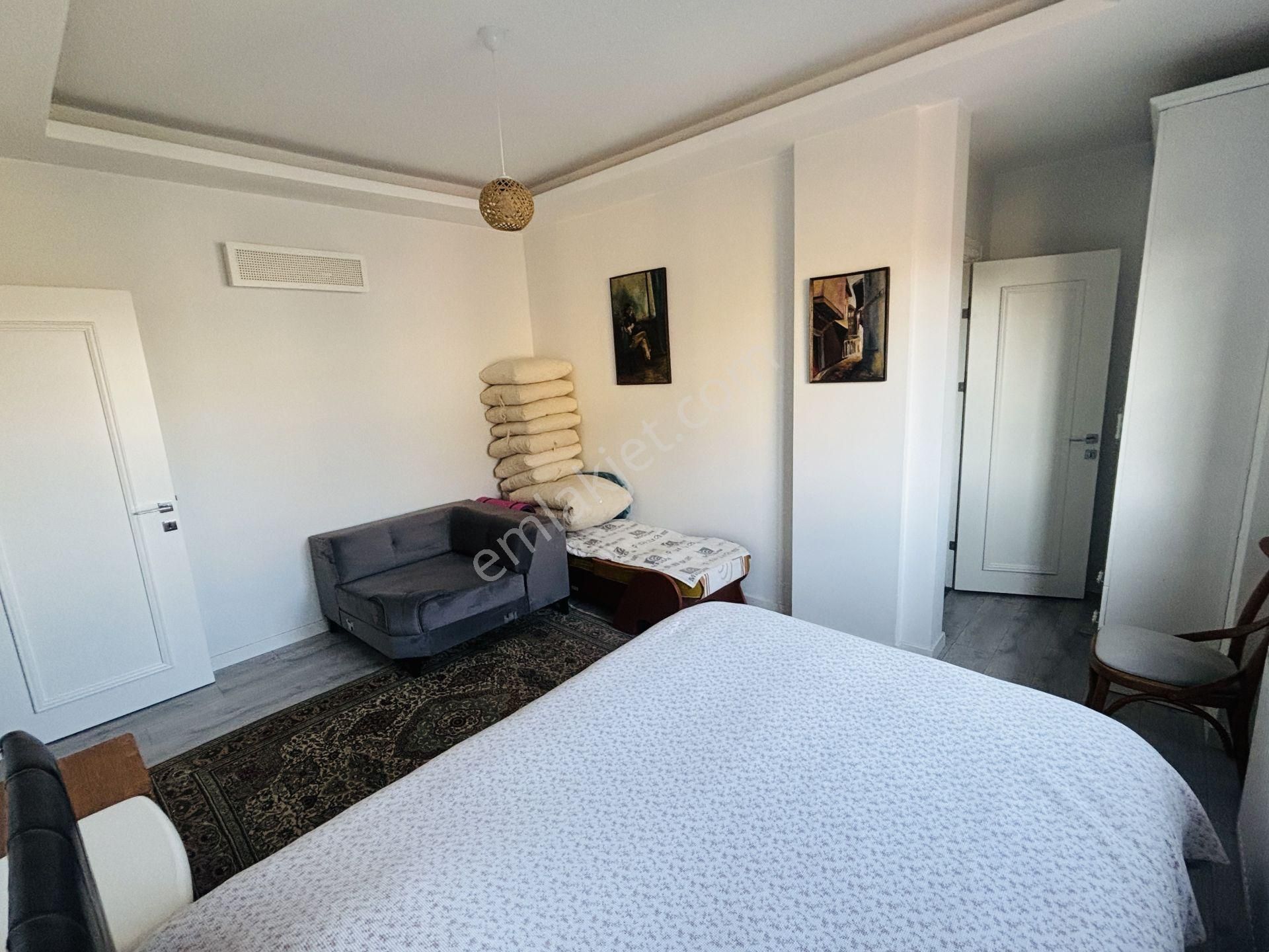 İzmir Seferihisar Cumhuriyet Mahallesi’nde 3+1 Müstakil Tripleks Yazlık Villa - Görsel 27